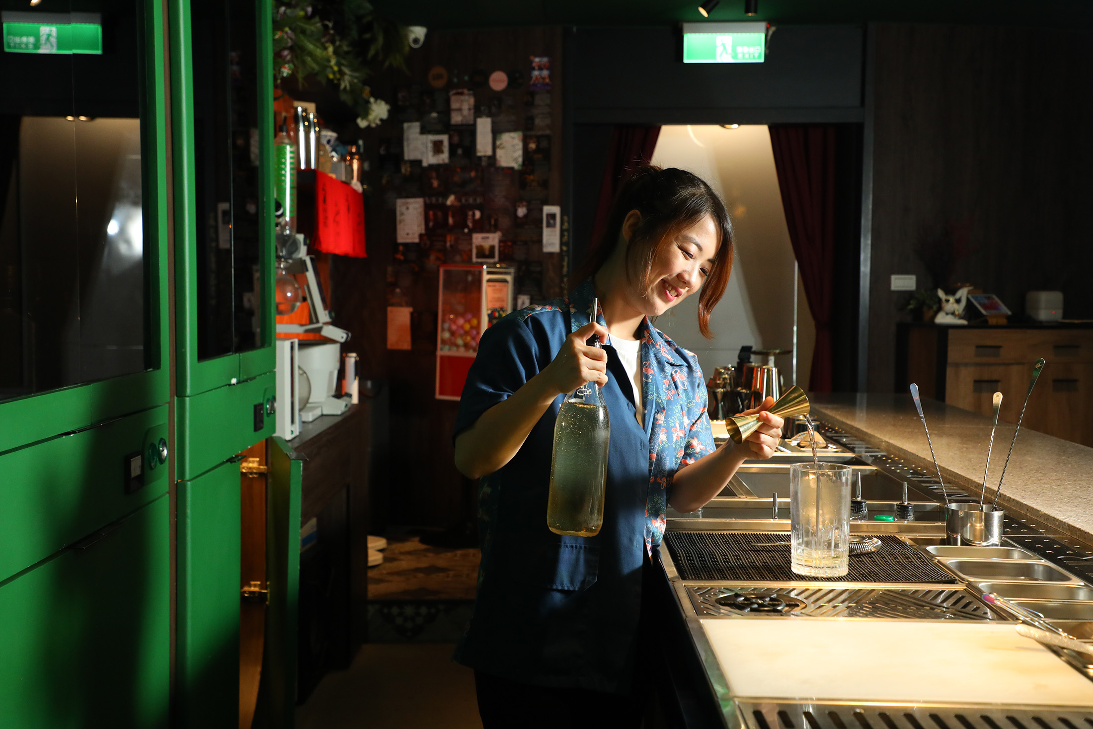 Summer身為酒吧老闆與調酒師，希望分享調酒的藝術與美味。