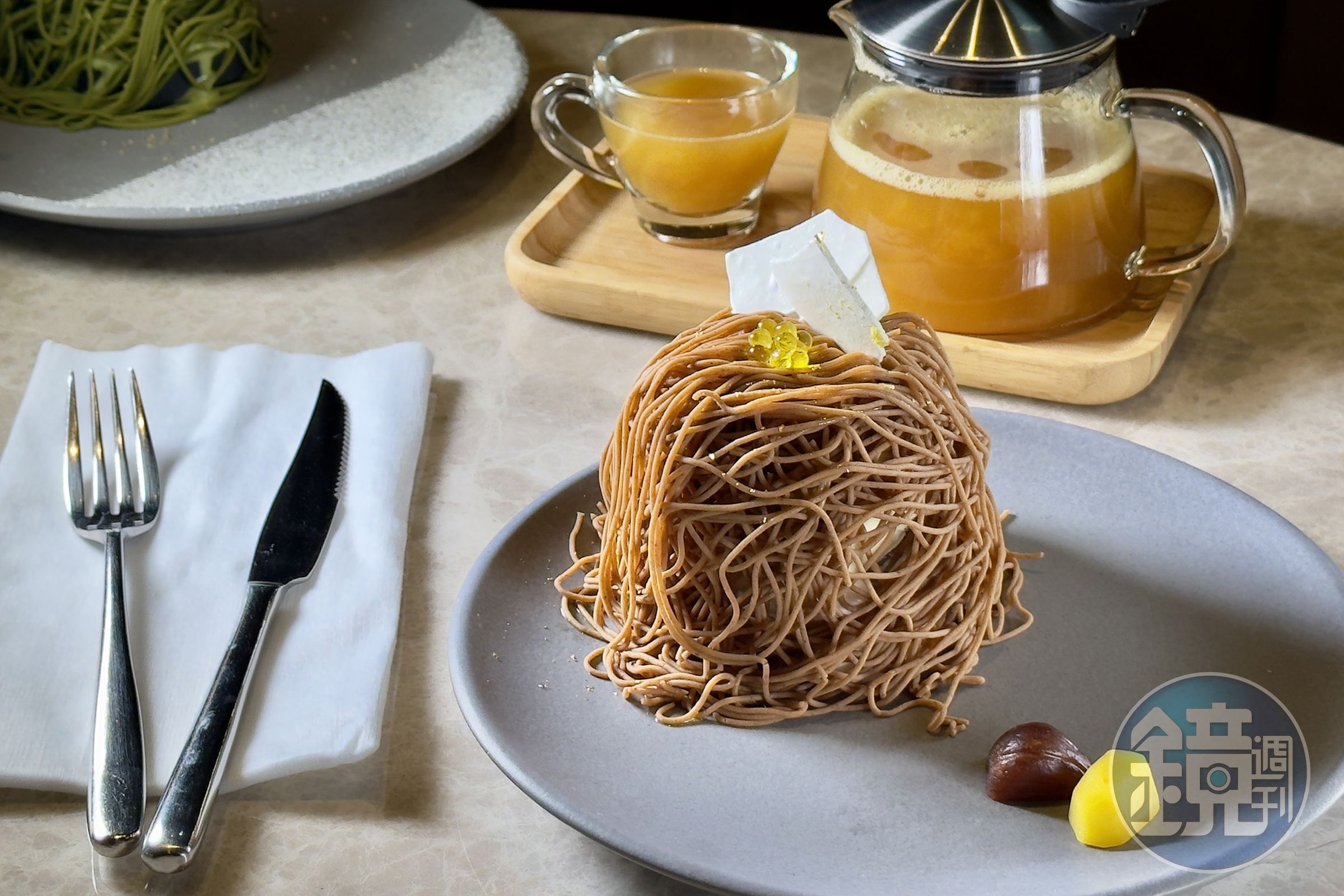 「錦荔枝.蒙布朗」以台灣特有的白玉苦瓜為靈感。(套餐520元/份,可抵用190元飲品)