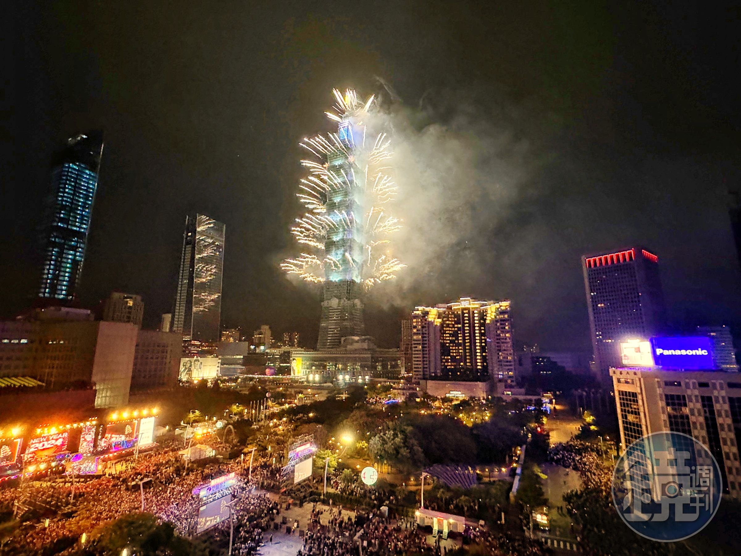 台北市跨年晚會將在市府登場，同時歌后張惠妹在大巨蛋開唱，屆時市府周邊會有20萬人次以上人潮。（本刊資料照）