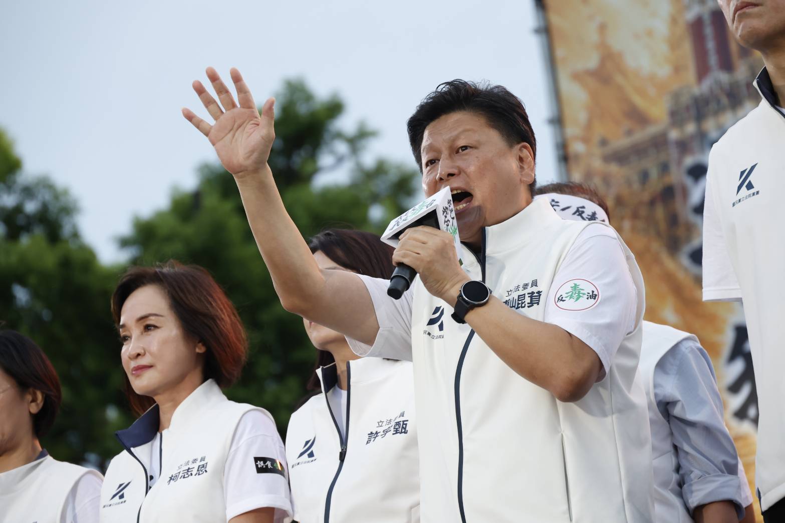 國民黨今晚於凱道舉辦「我是人，我反毒台」集會。