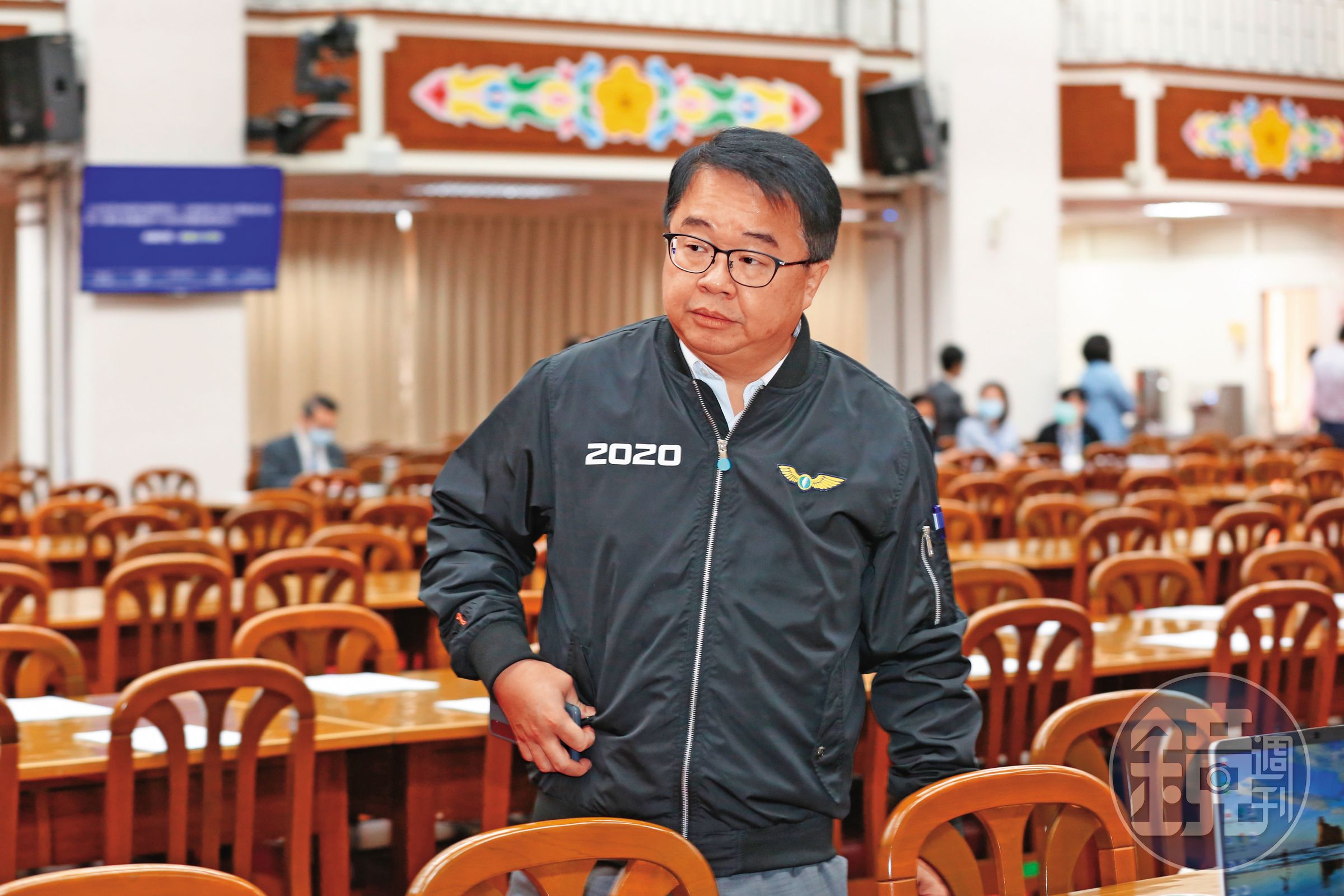 執政黨表決屢居劣勢，王世堅建議別一再跟在野黨硬碰硬，獲得吳秉叡（圖）贊同。