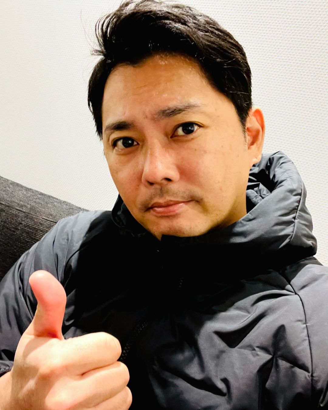 今井翼去年6月因健康因素再度停工，昨（21日）透過社群宣布重啟活動，感謝大家關心。（翻攝今井翼INS）