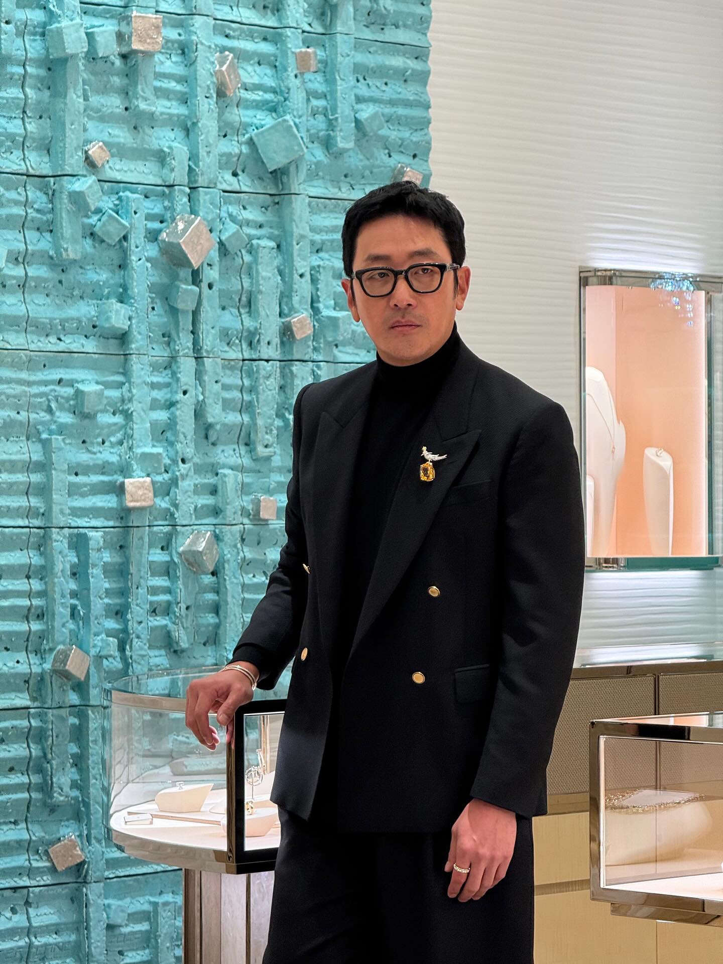 河正宇因為個人風格強烈,藝術價值高,吸引不少海外人士收藏。(翻攝walkhousecompany IG)