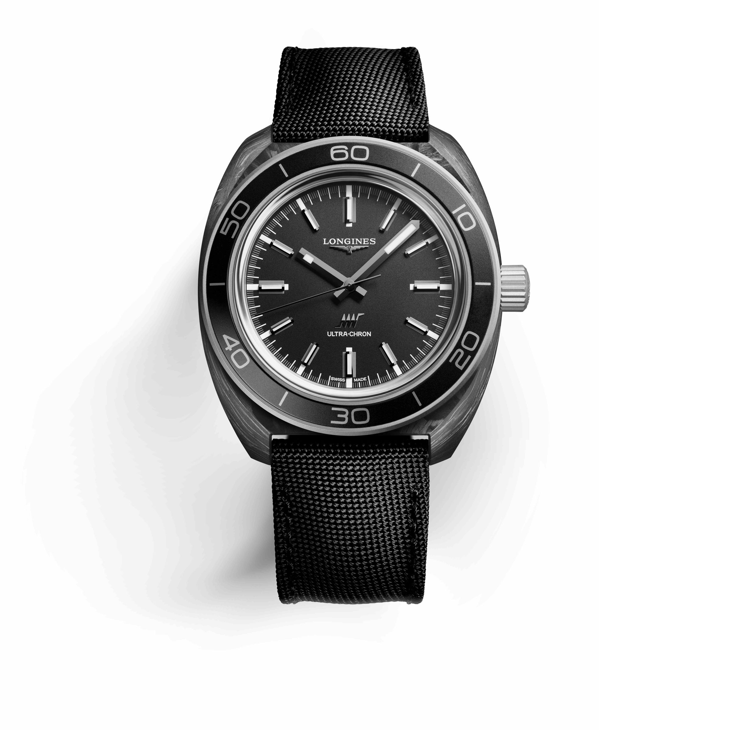 Ultra-Chron Carbon，定價NT$164,800。