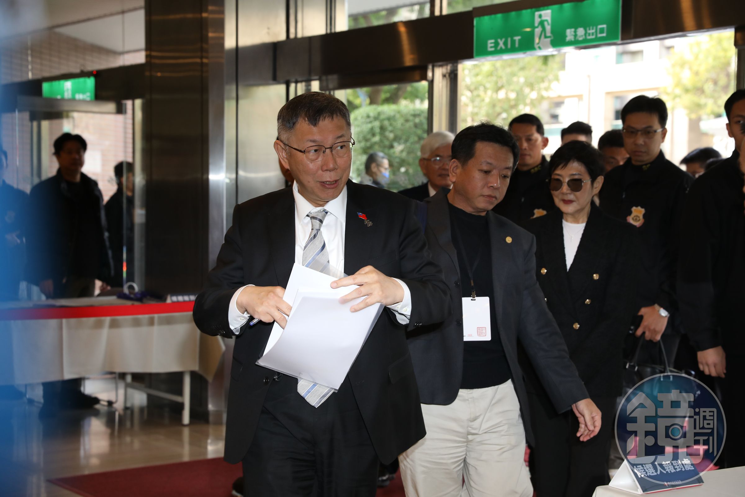 柯文哲稱民進黨政府讓意識形態影響教育。