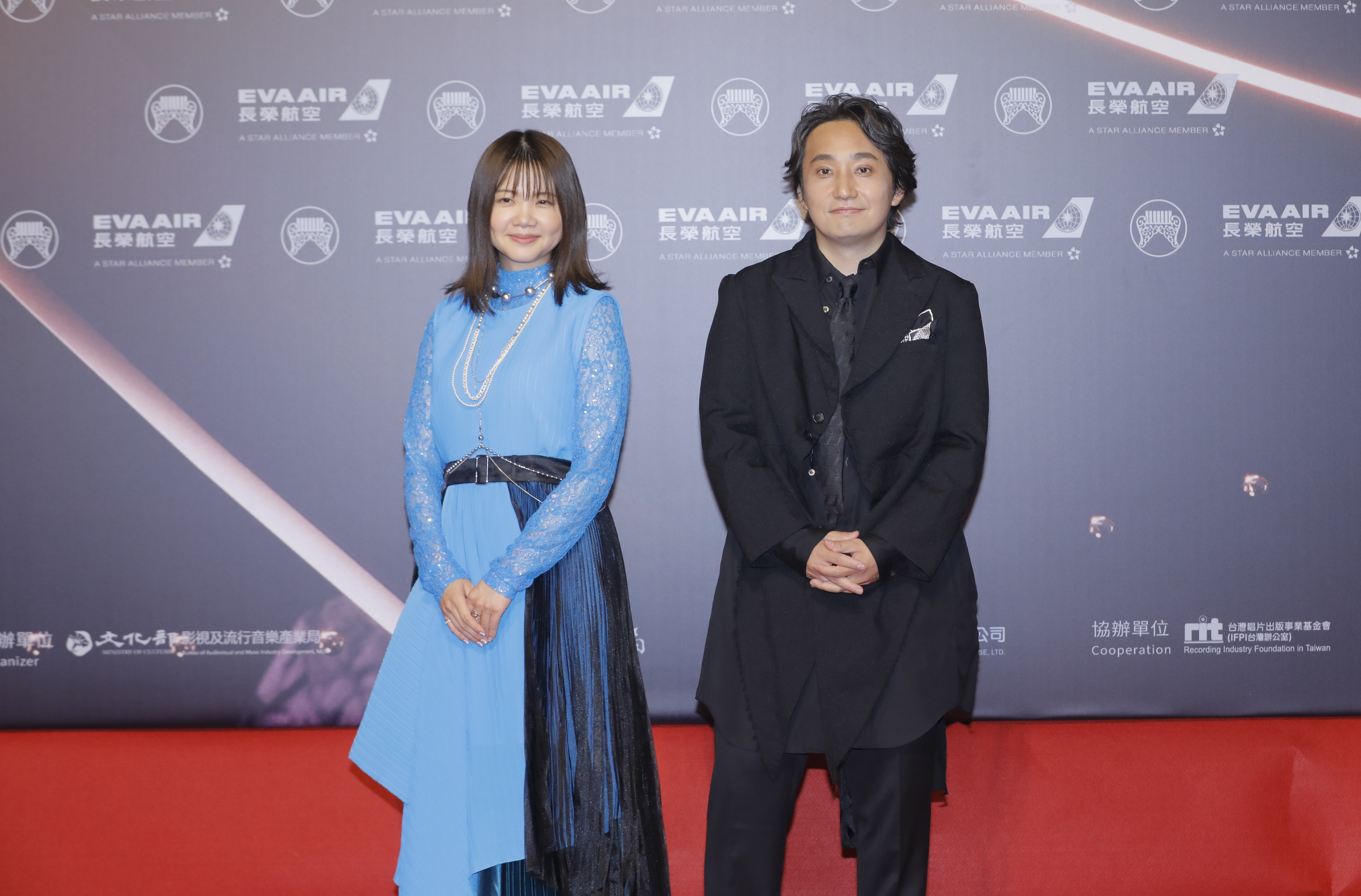 生物股長對首次在金曲獎表演受到大家熱烈歡迎，表示非常感動。