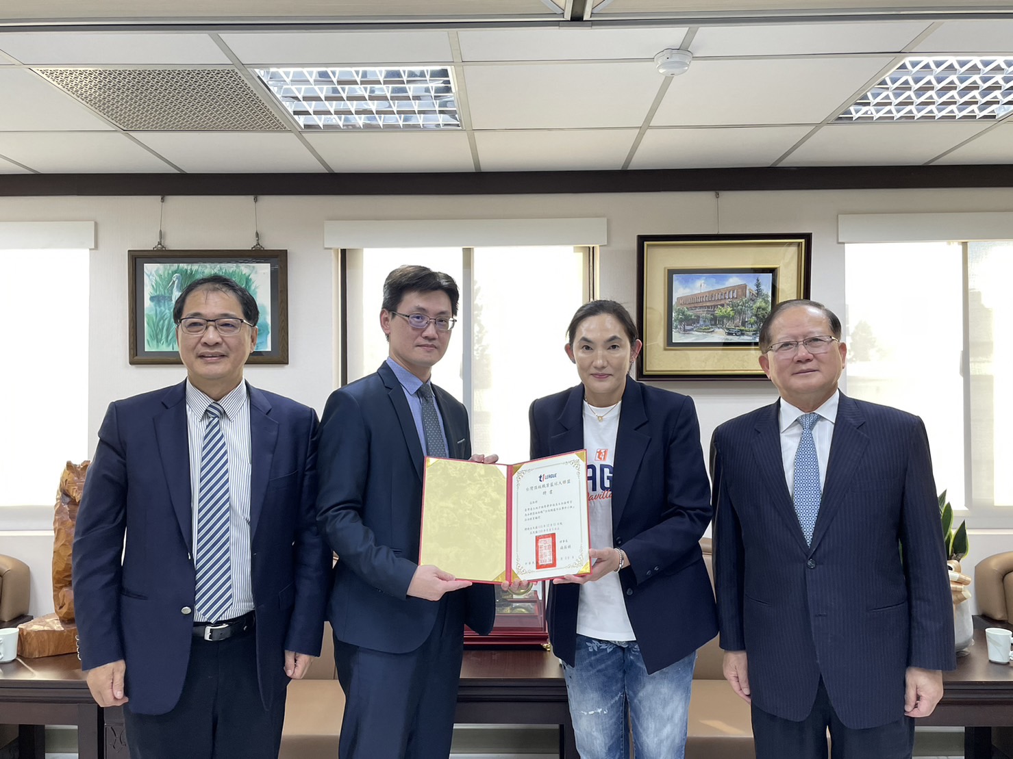 北檢與籃協、T1聯盟、球團為防制不法介入賽事，共同宣示決心。（T1聯盟提供）