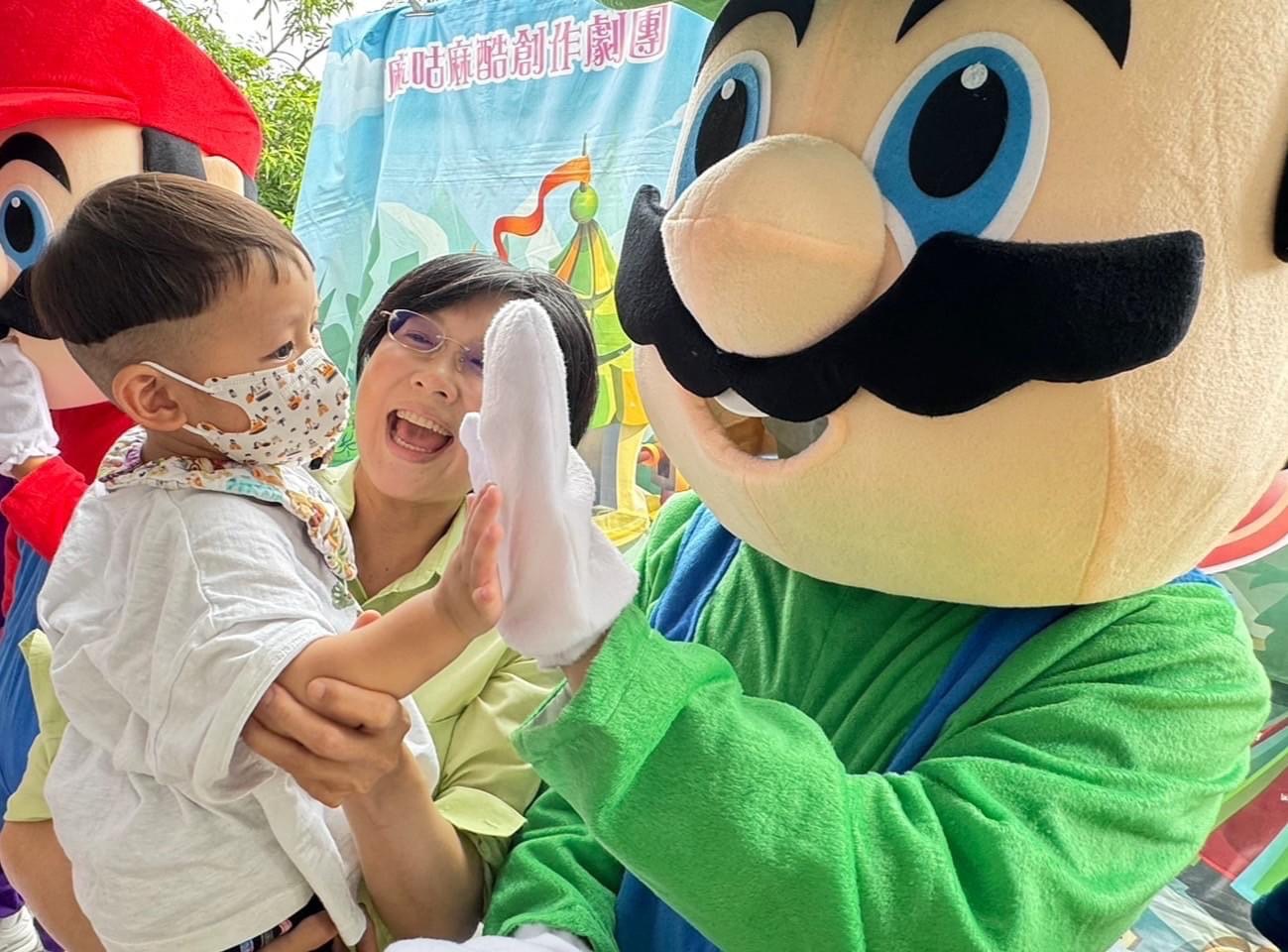 林岱樺關心教育政策，此次參選再提出教育三箭政策。（林岱樺服務處提供）