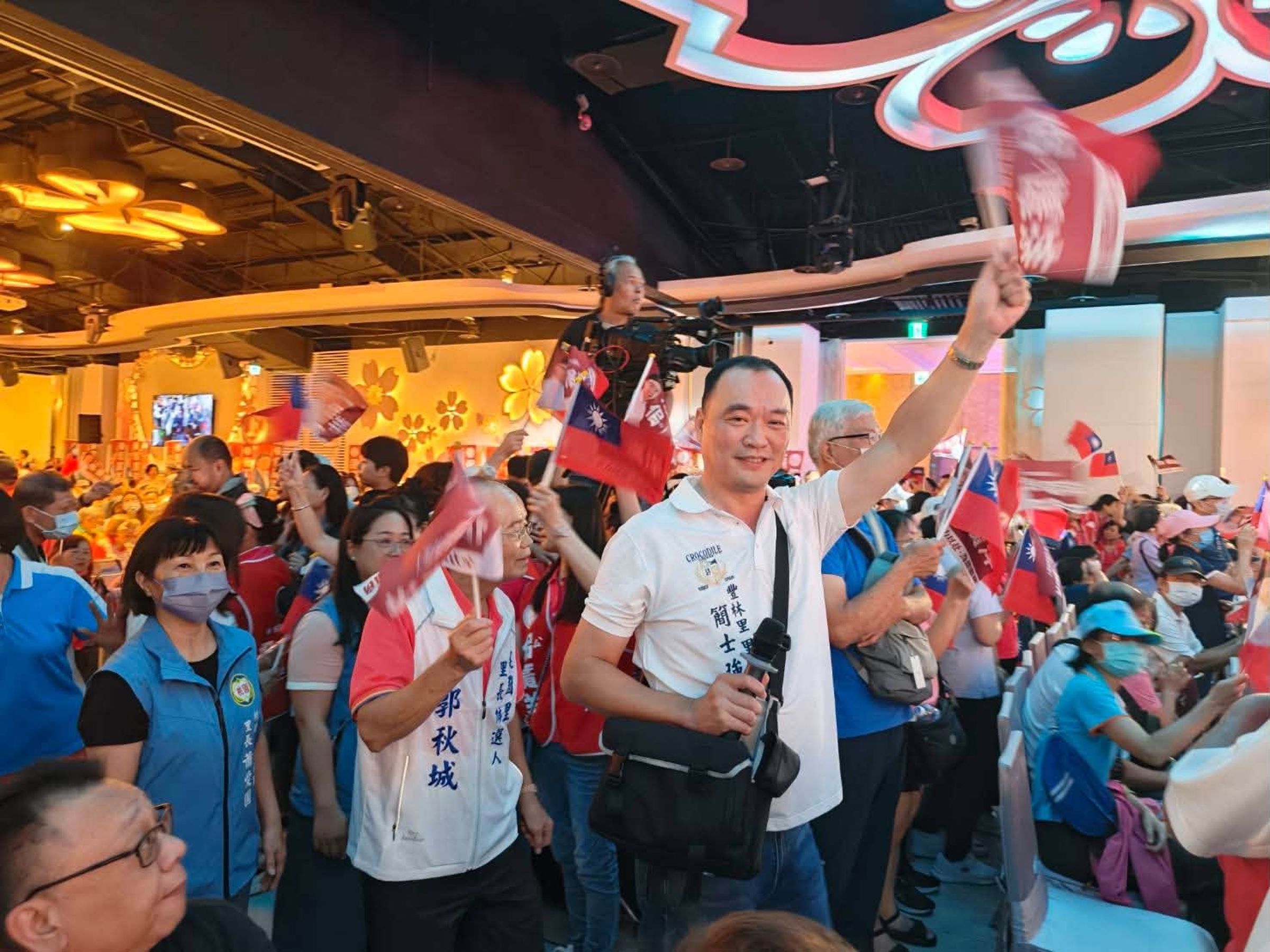簡士強日前出席佀廣洋的競選總部成立大會。(翻攝自簡士強臉書)