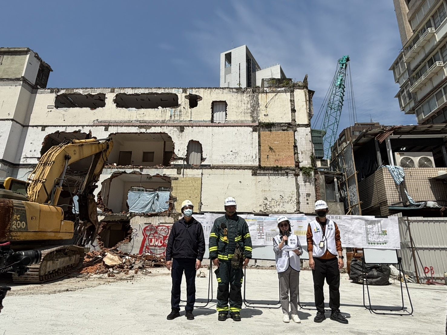 北市府27日執行中山區吉林段都更案代拆作業。（台北市政府提供）