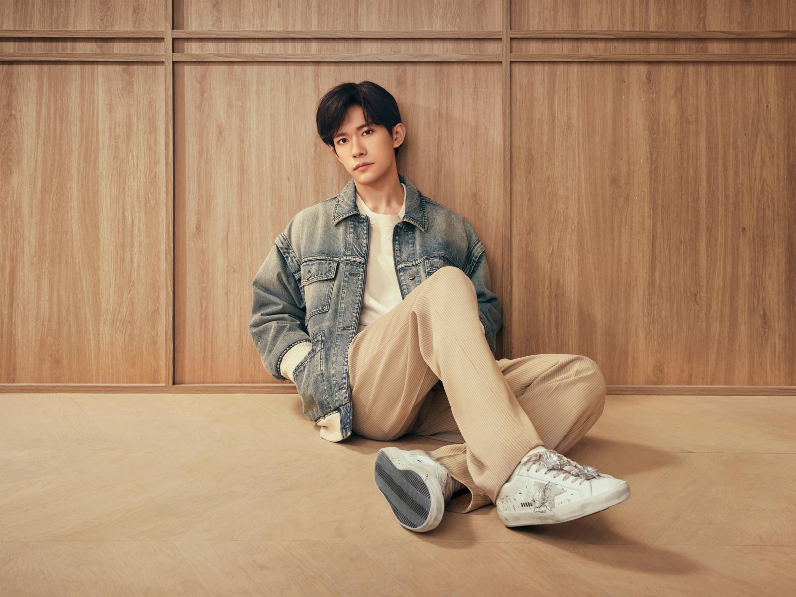 Golden Goose攜手品牌全球代言人易烊千璽，推出共創聯名Super-Star鞋履系列。（Golden Goose提供）