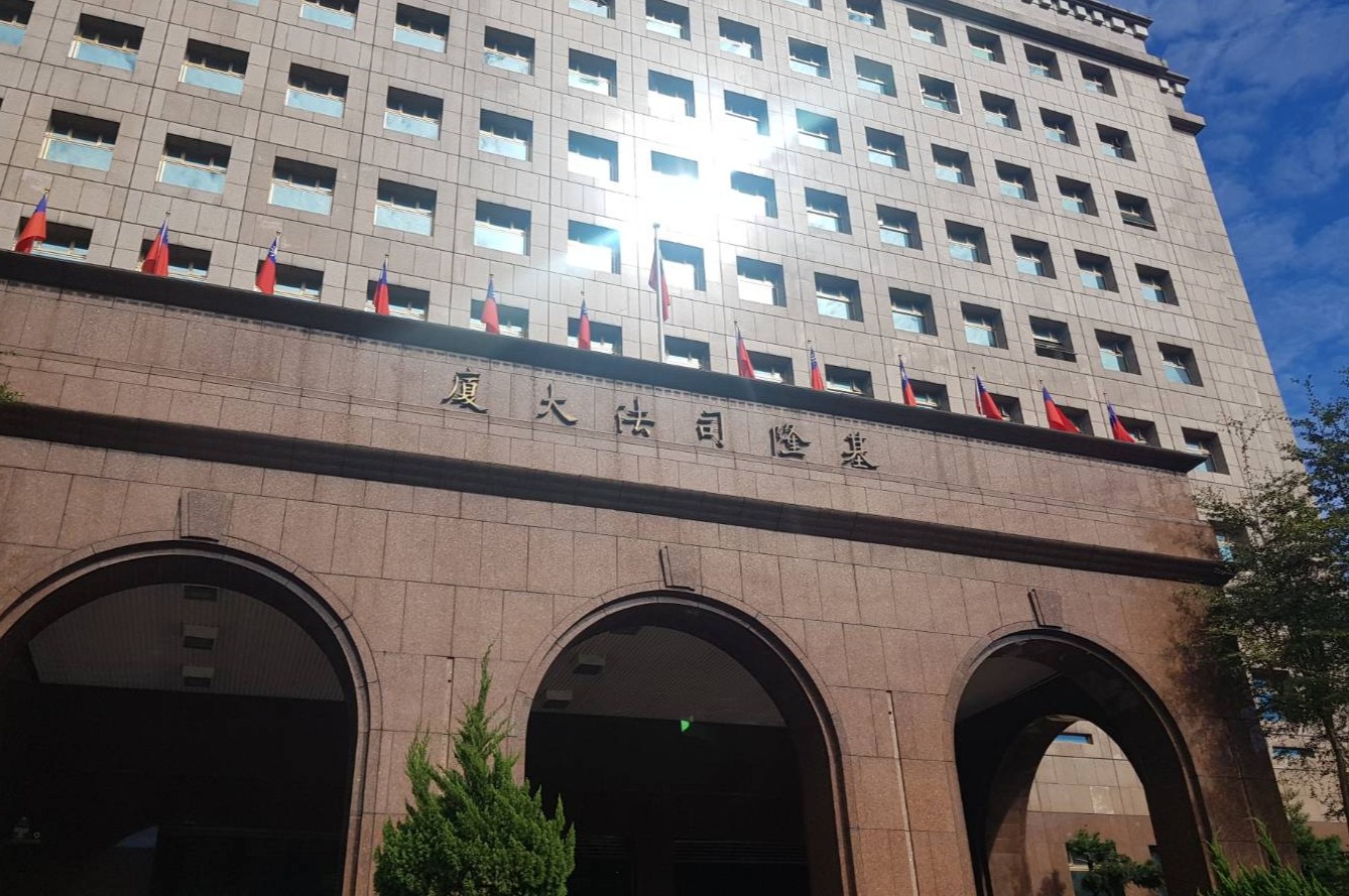 基隆地院15日深夜裁定將涉嫌殺害5歲兒子的簡姓男子收押禁見。（本刊資料照）