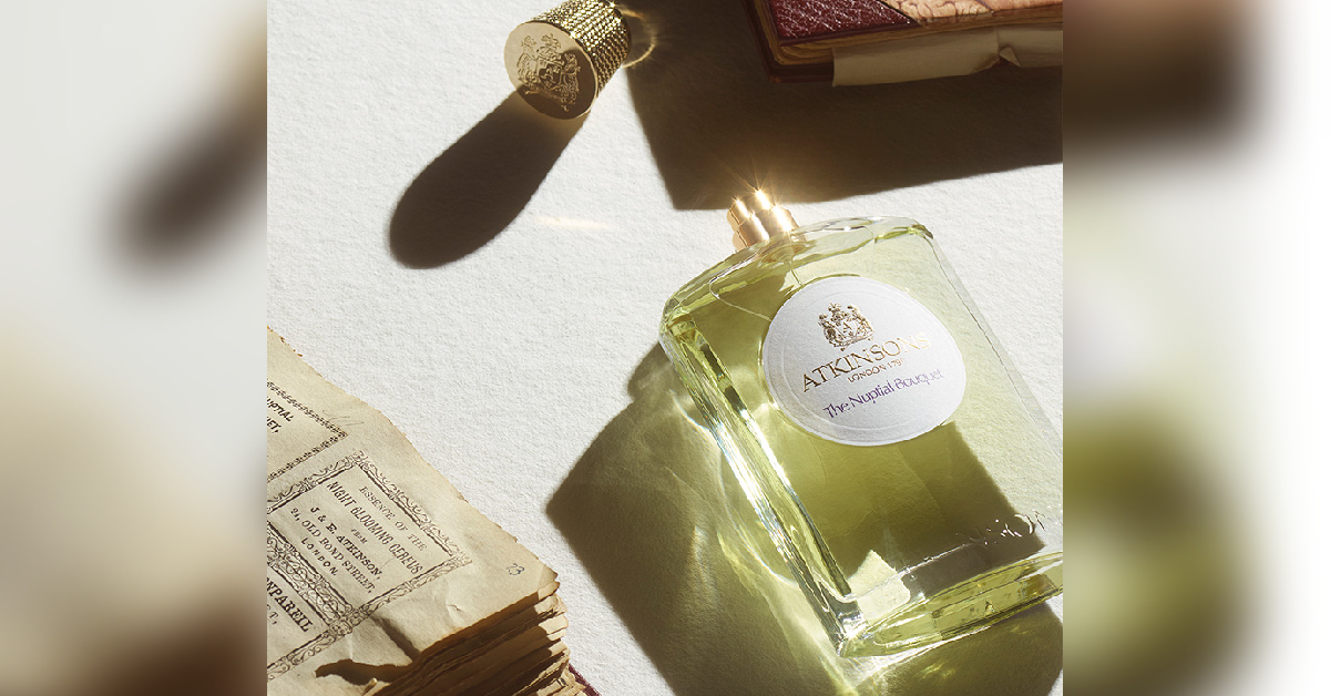 ATKINSONS的摯愛花束淡香水，靈感來自維多利亞女王的婚禮，象徵著永恆的愛與幸福；每一滴都如同來自天使的祝福，帶來純潔與溫暖的氣息，為每位女性帶來浪漫與無盡美好，成為她們命中注定的幸運符號，為每一天增添幸福與光彩。