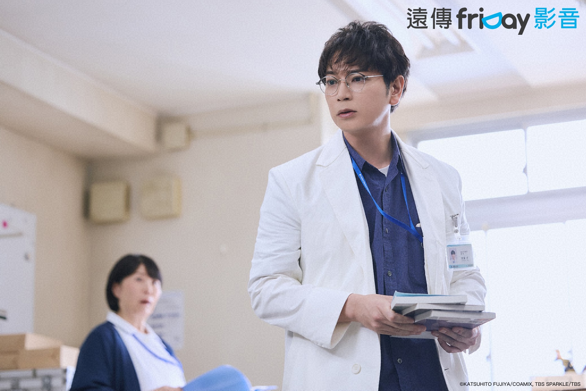 松本潤主演日劇《第19號病歷表》，出道30年來首度挑戰醫師角色。（friDay影音提供）