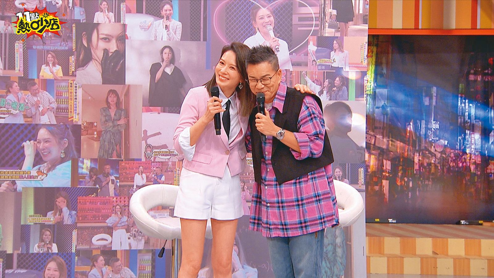 Melody（左）因陪女兒去美國念書，辭去和沈玉琳（右）主持的節目《11點熱吵店》，現在則主要在世界各地旅遊。（TVBS提供）