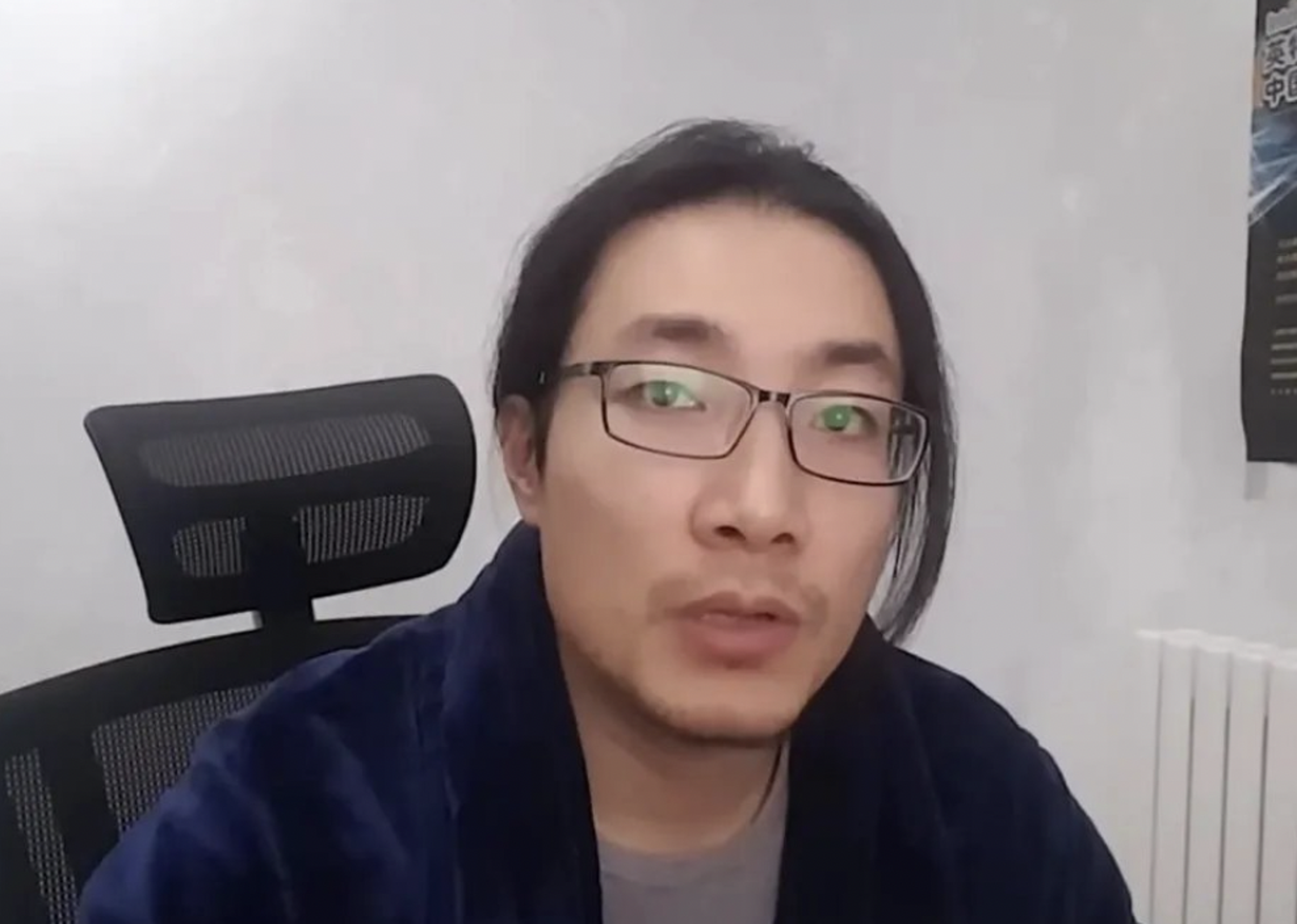 中國公民記者關恆,2020年冒著風險,拍下新疆集中營。(翻攝自X@CUyghurs)