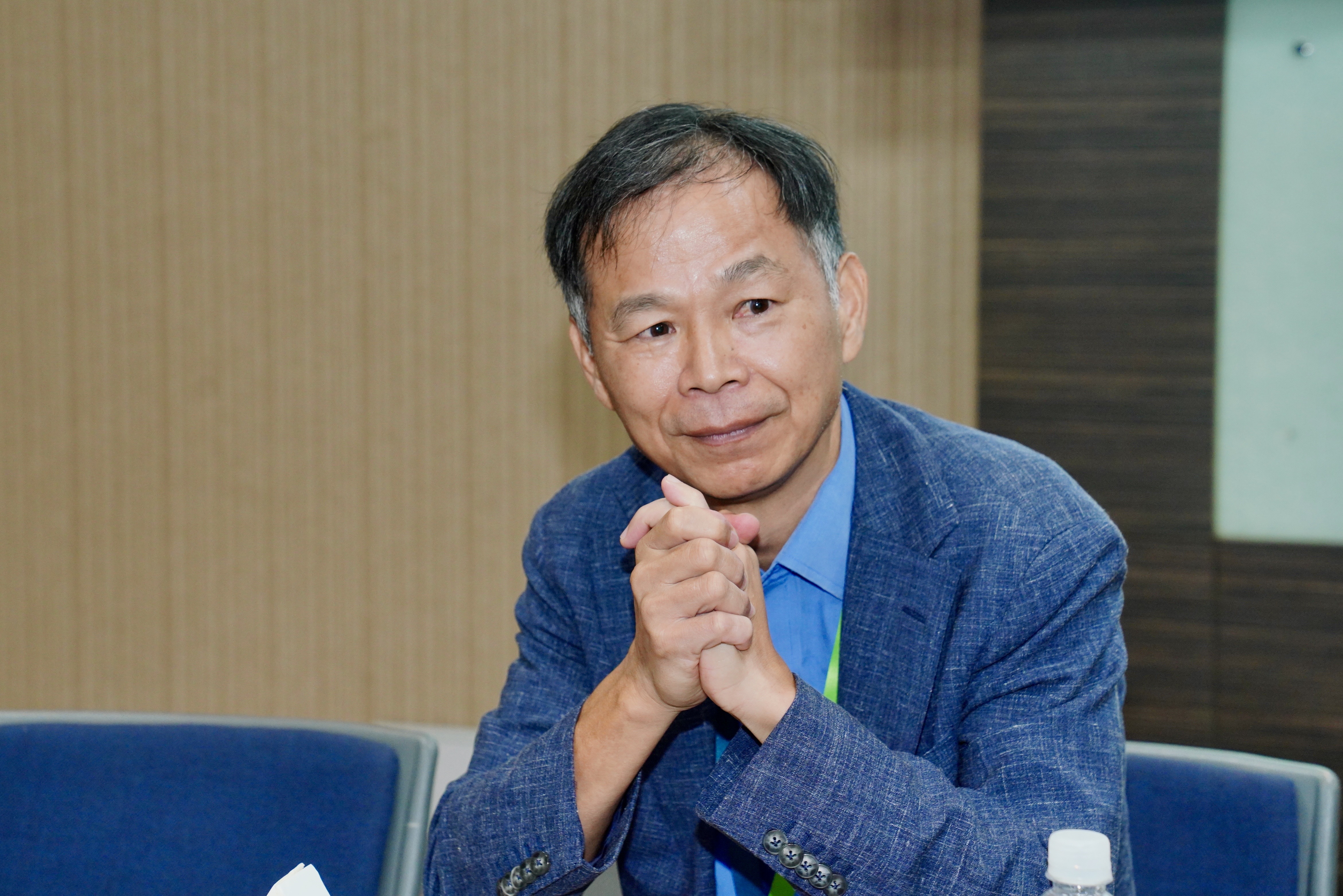 被業界譽為機器人純度最高的達明，今日由達明董事長何世池親自率領團隊對外分享進度。