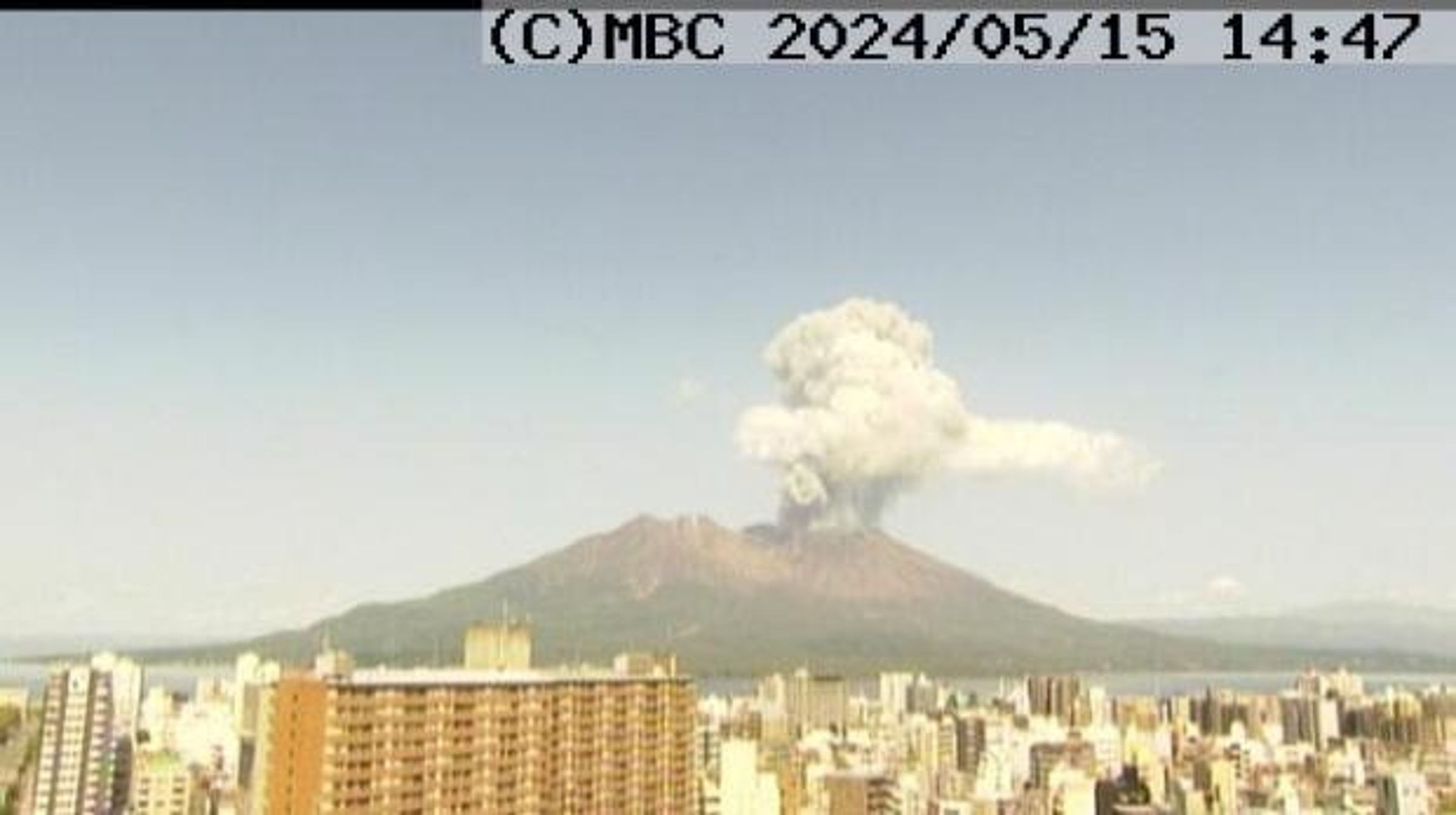 地球不停震動!日本櫻島火山又爆發,今年已15次。(翻自《MBC南日本放送》)