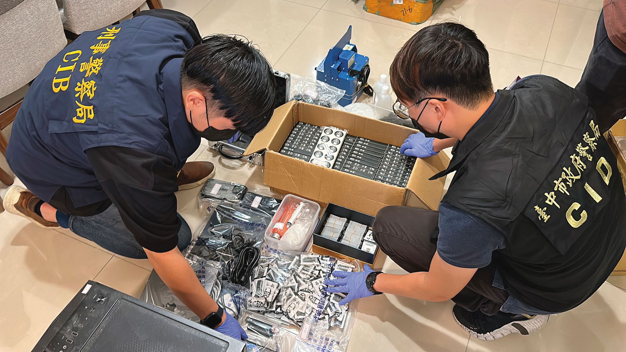 新興毒品喪屍菸彈在台出現僅2年,氾濫速度卻是史上最快,甚至入侵校園。(警方提供)