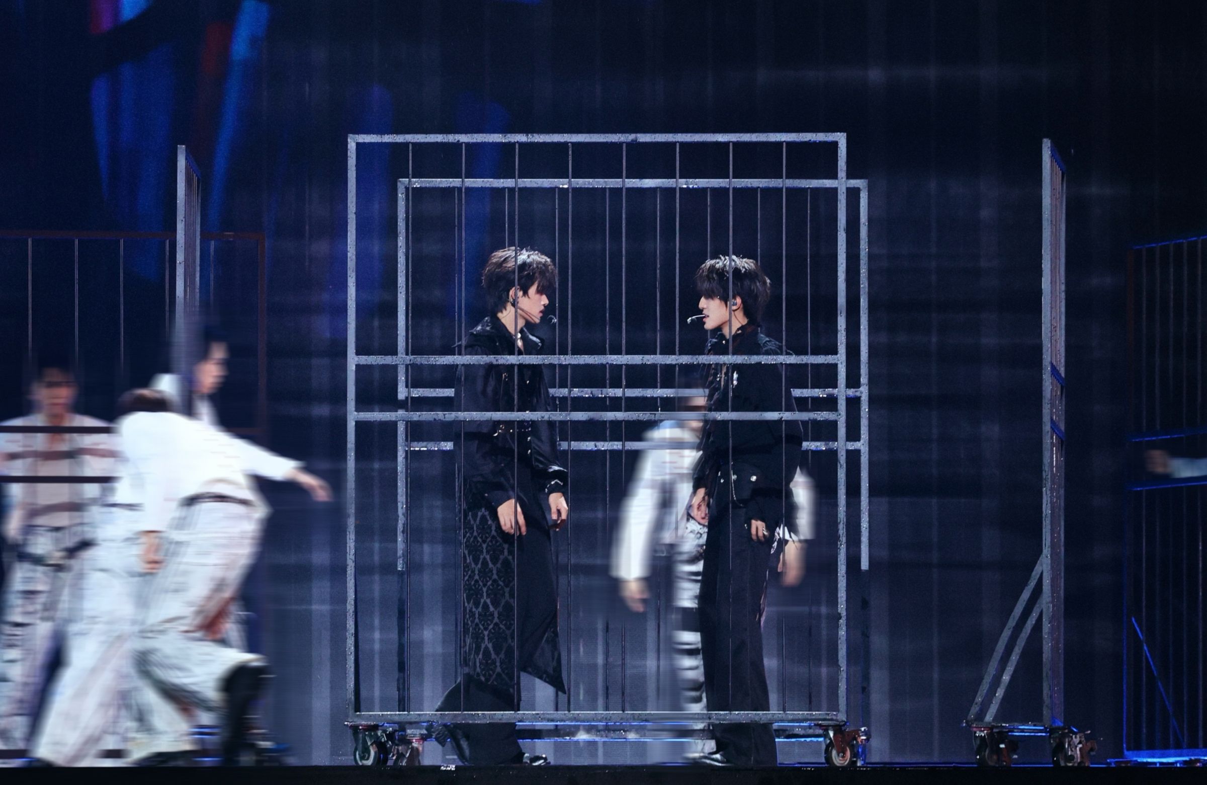 TOP登陸少年於8月底在徐州舉辦4場演唱會，9月11日後，TOP登陸少年與同公司歌手許多相關演出均傳出異動。（翻攝TOP登陸少年微博）