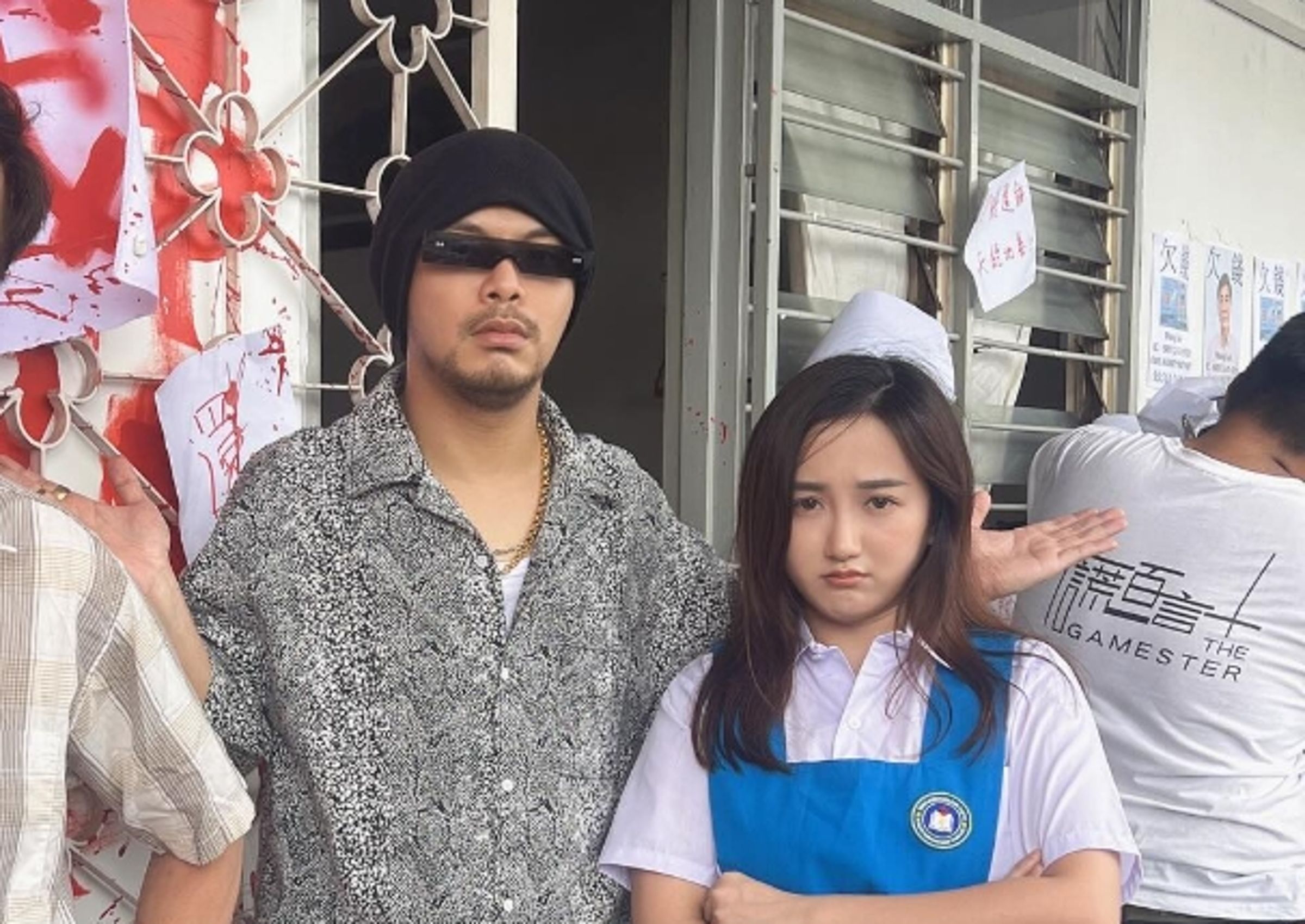 大馬網紅楊寶貝(右)於IG發文力挺黃明志(左),並透露黃曾在她人生低潮時提供幫助,同時呼籲尊重司法程序、期盼真相早日揭曉。(翻攝自instagram/yangbaobei94)