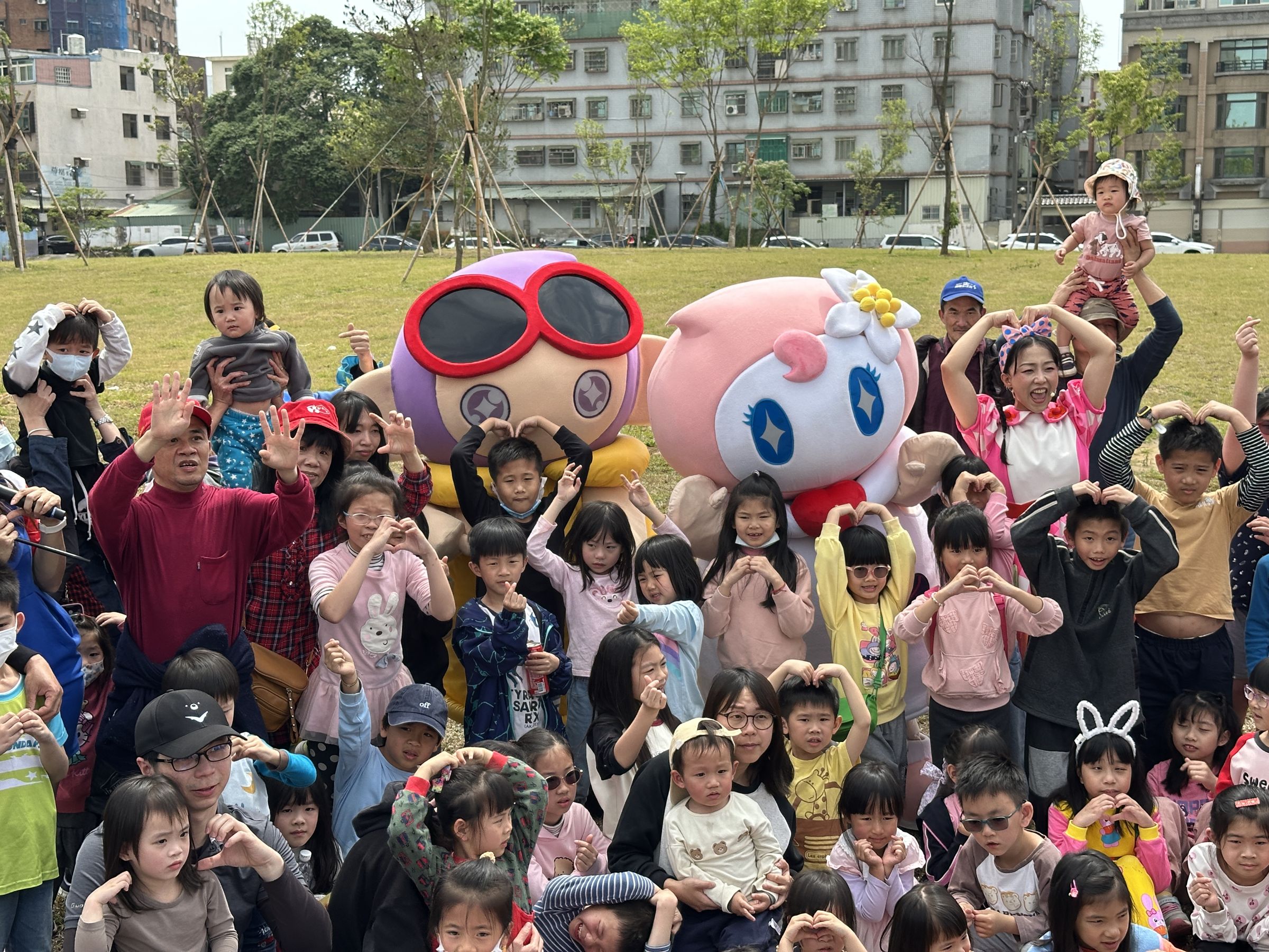 「穿梭園宇宙 逗陣來KID桃」兒童節活動名額皆被秒殺,深受市民喜愛。