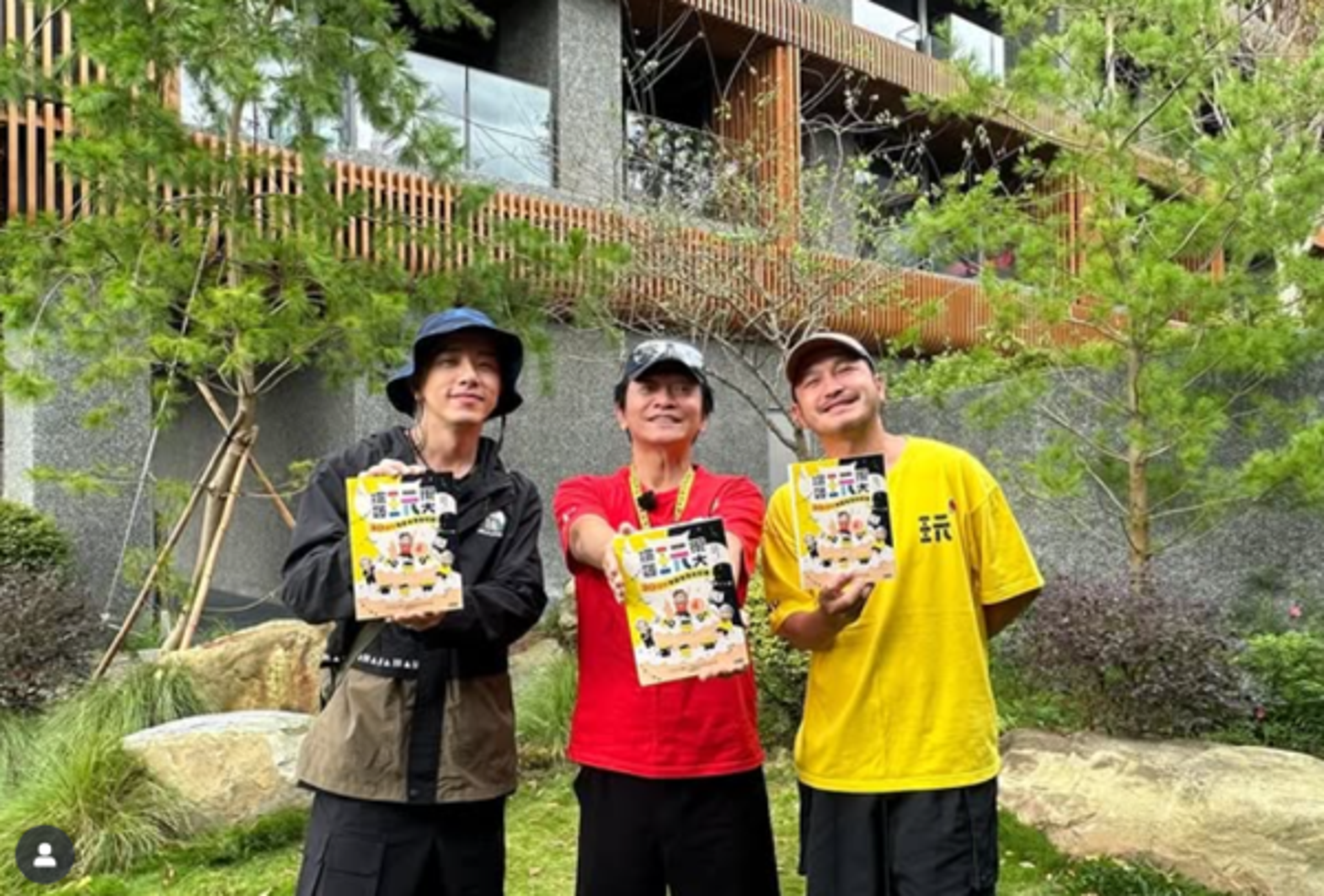 坤達昨才宣布回歸《綜藝玩很大》，今就遭新北地檢判決2年8個月。（翻攝自社群）