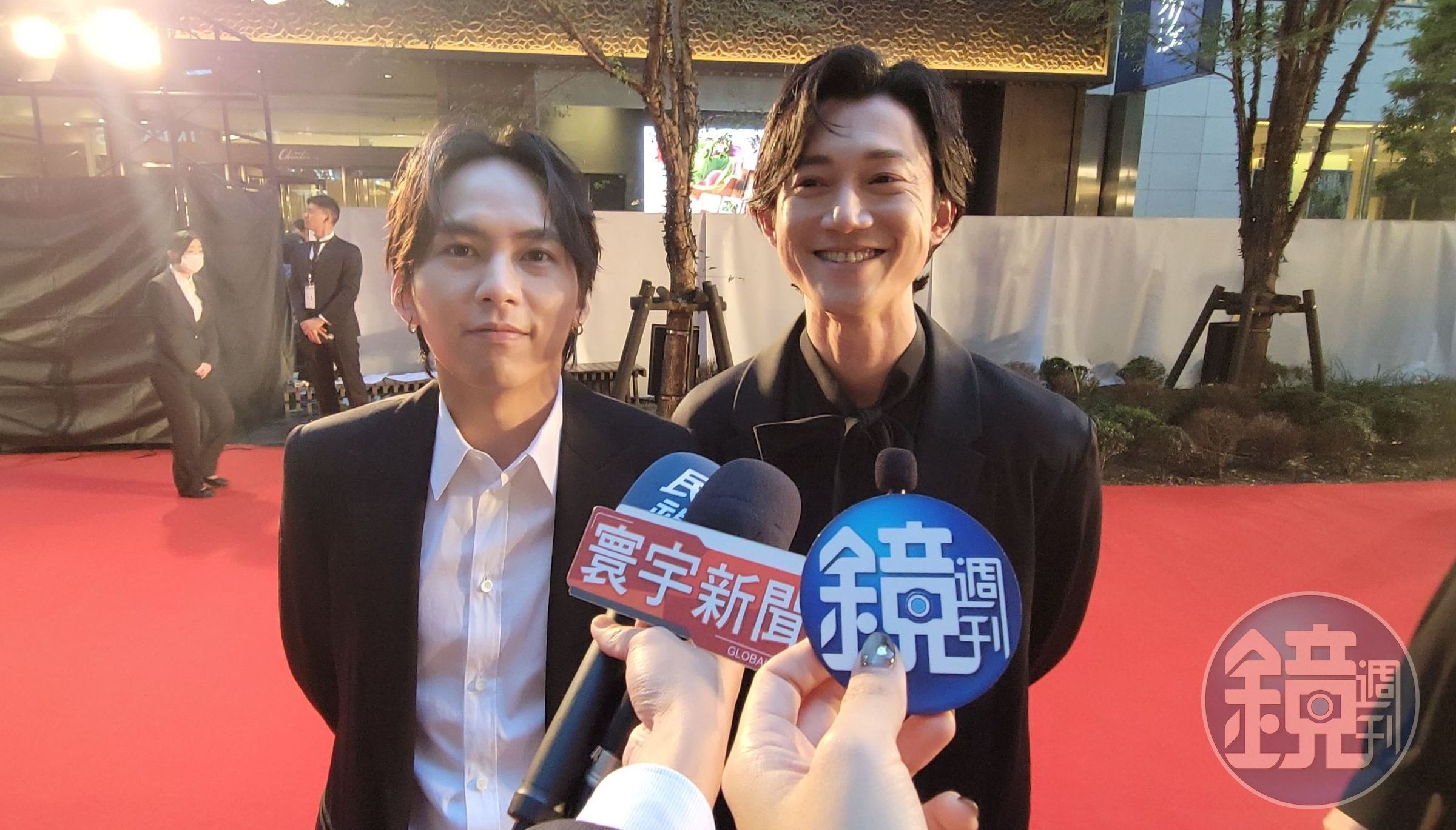 吳慷仁（右）與巫建和演出的香港電影《但願人長久》入選亞洲未來單元，兩人特地飛到東京出席影展。