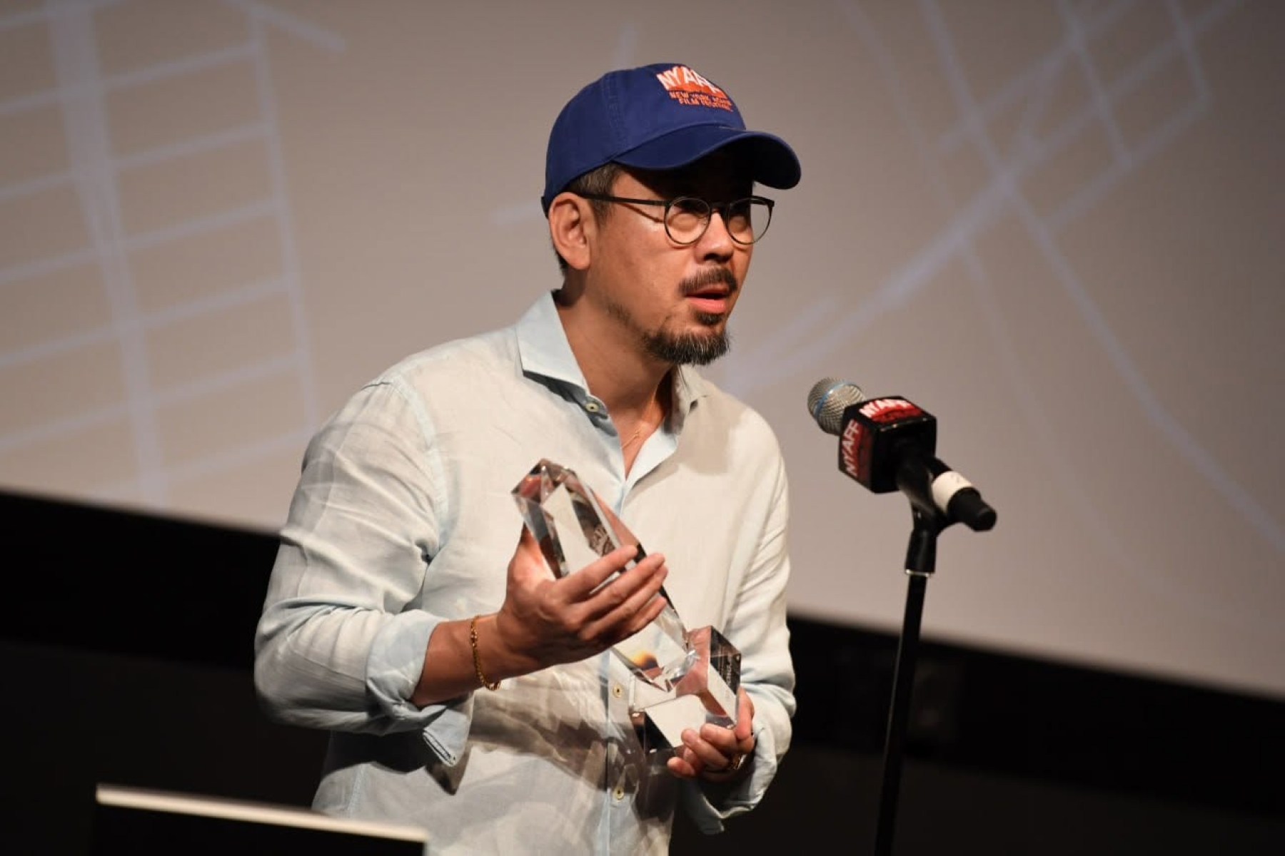 《希望：末日血戰》導演羅泓軫獲得紐約亞洲電影節「最佳動作電影獎」肯定。（采昌多媒體提供）