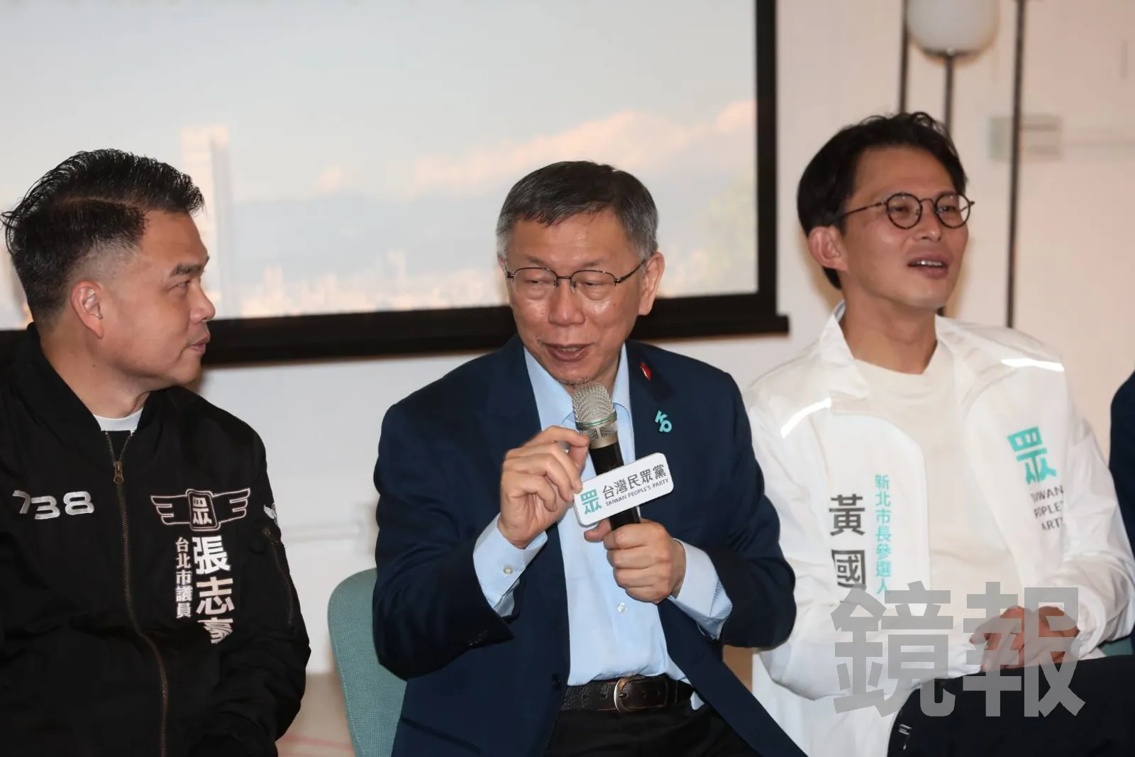 柯文哲昨日稱，和柯建銘見面時主動告訴對方，只要民進黨支持《人工生殖法》過關，「總預算、軍購案我來處理」。（鏡報林煒凱）