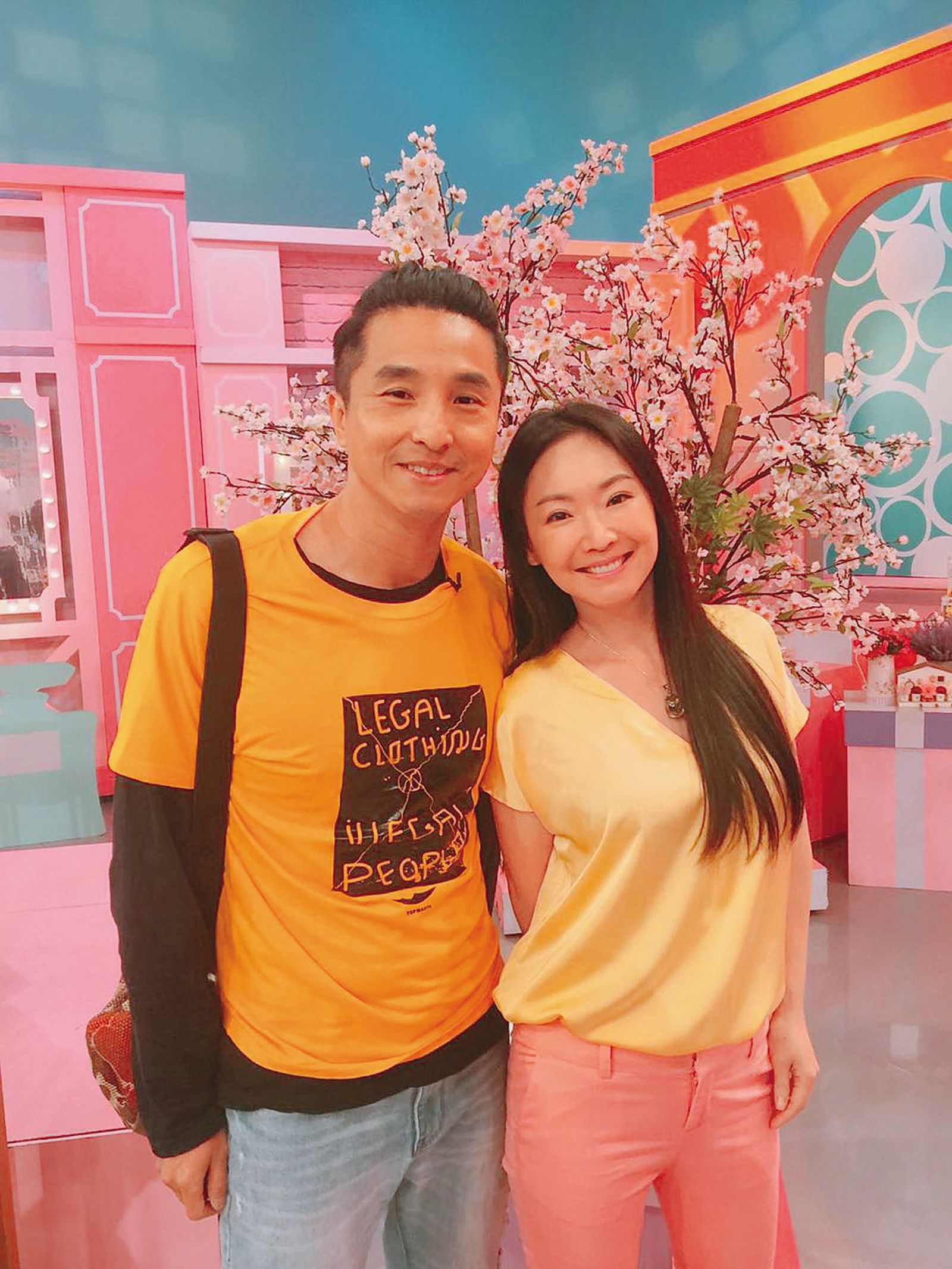 王俐人（右）和王少偉（左）是多年好友，交情深厚。（翻攝自王俐人臉書）