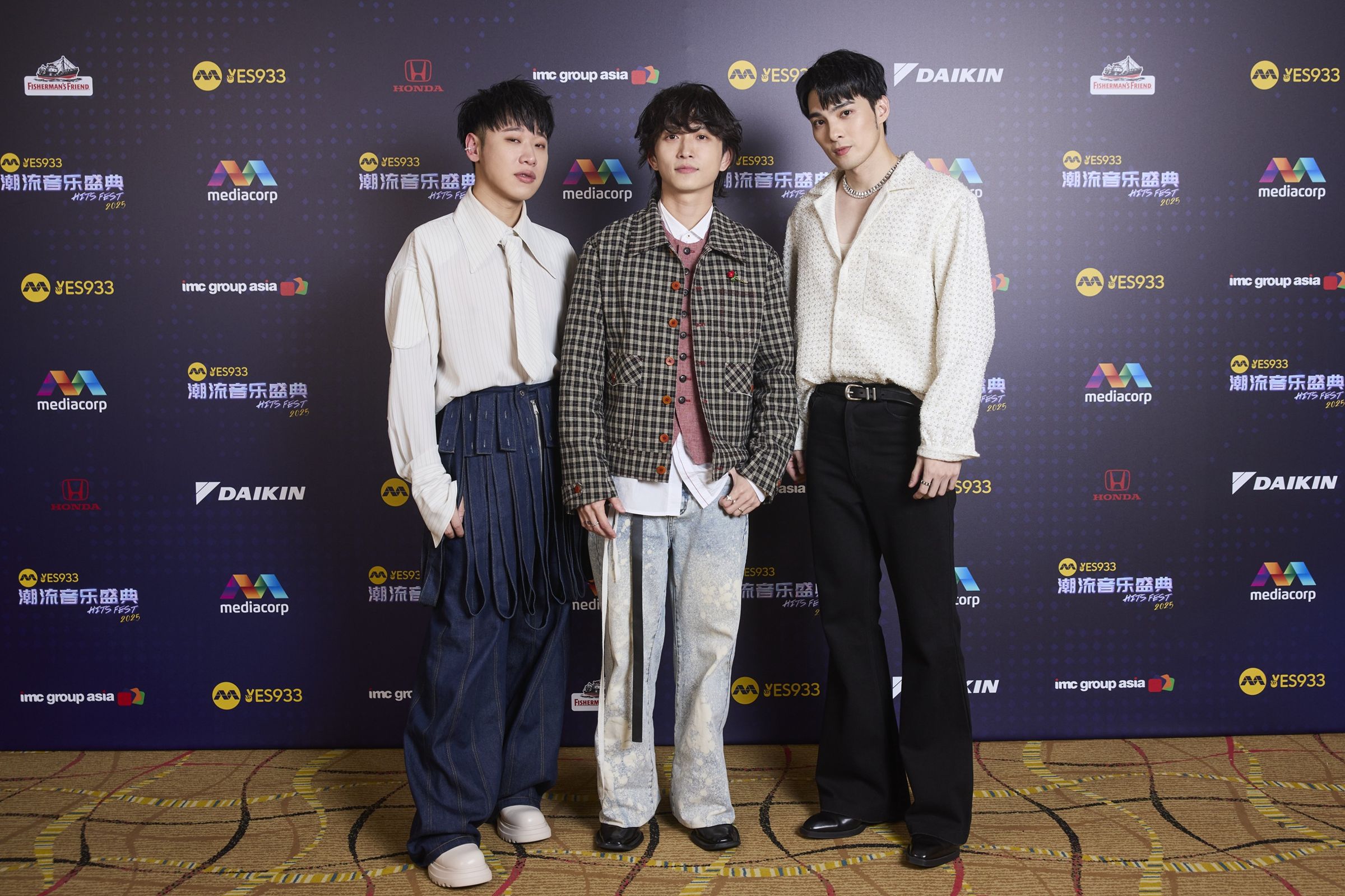 五堅情由邱鋒澤、黃偉晉、賴晏駒代表出席。(新傳媒YES 933 提供)