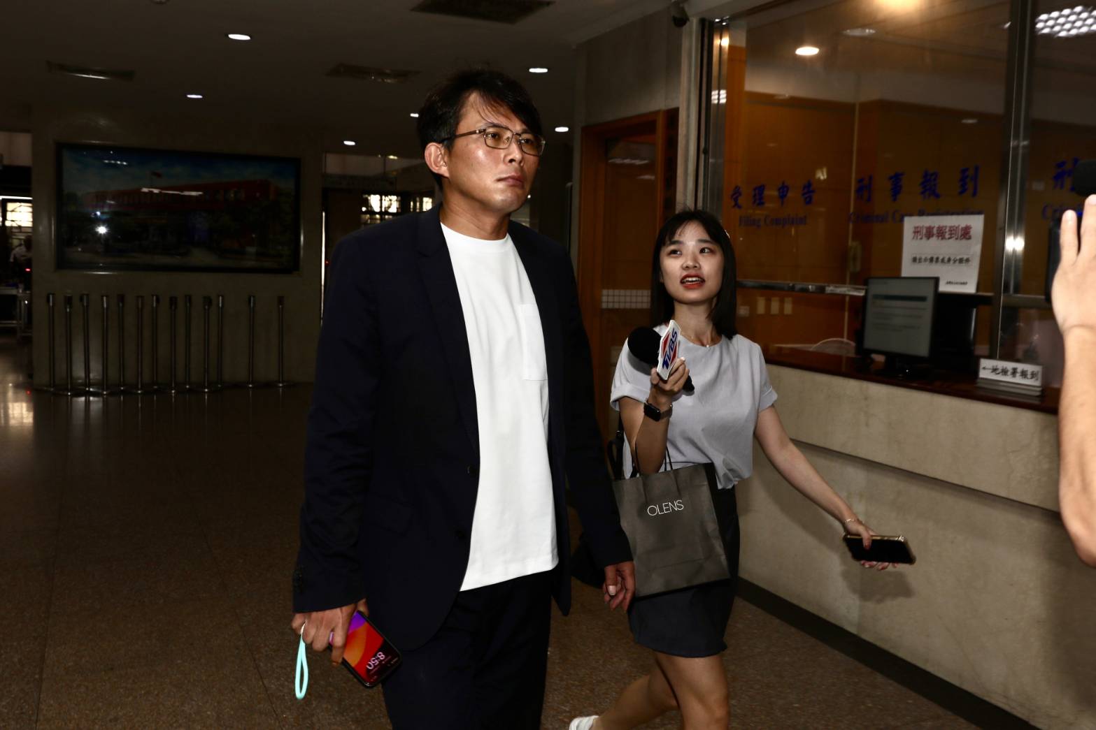 小草轉發威脅偵辦京華城案的檢方肖像圖，黃國昌稱這樣的行為絕對不應該容忍。（本刊資料照）