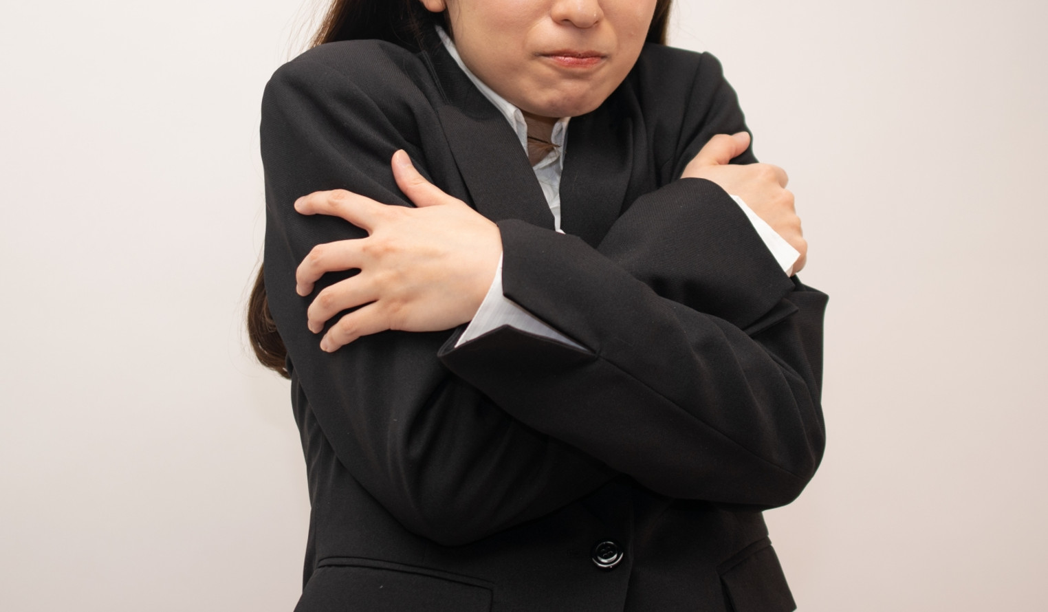 台南一名男職員上班公然裸露下體自慰，嚇壞在場的女同事，直接報警提告。（示意圖，photoAC）