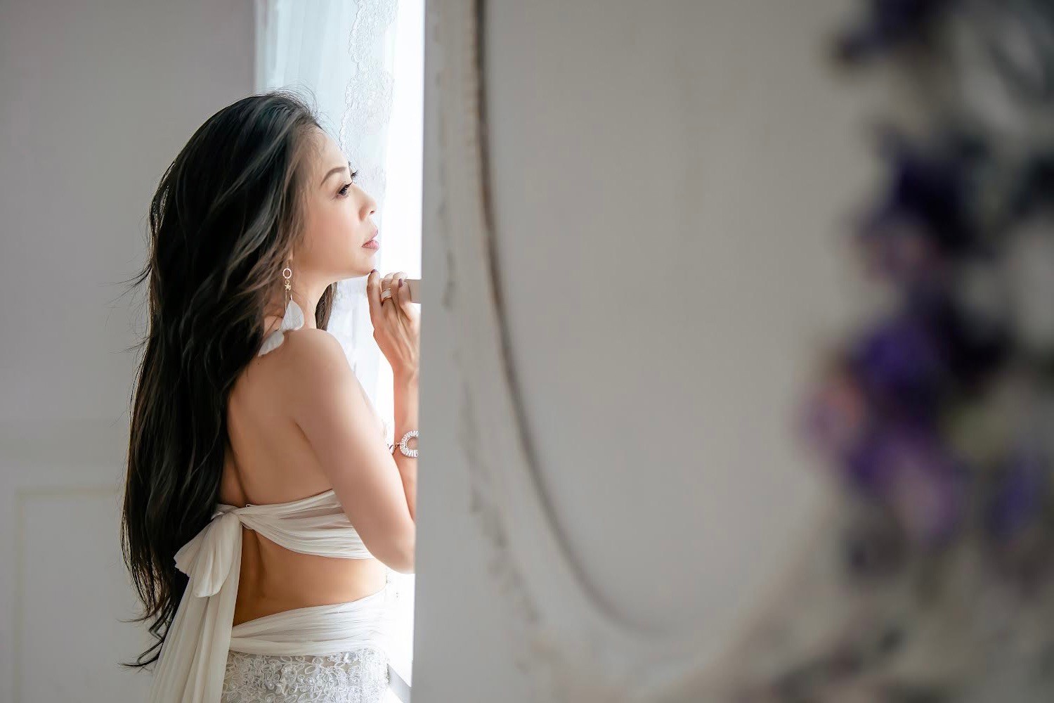 盧靚近期首度推出2首單曲成為歌手。（盧靚提供）