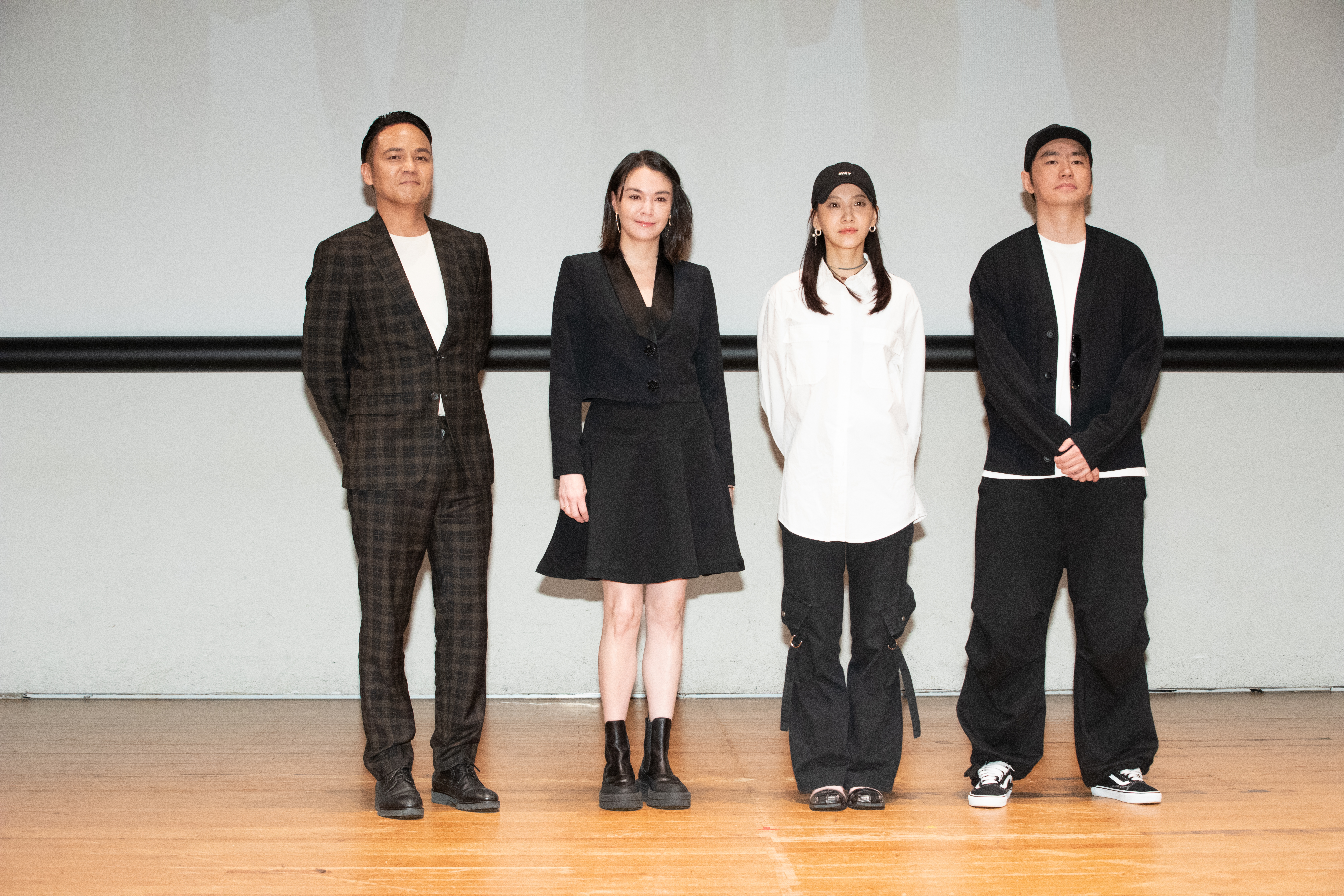 張榕容、徐詣帆等台灣演員與《誤殺3》導演甘劍宇與周楚濋合體,分享拍攝時的花絮。