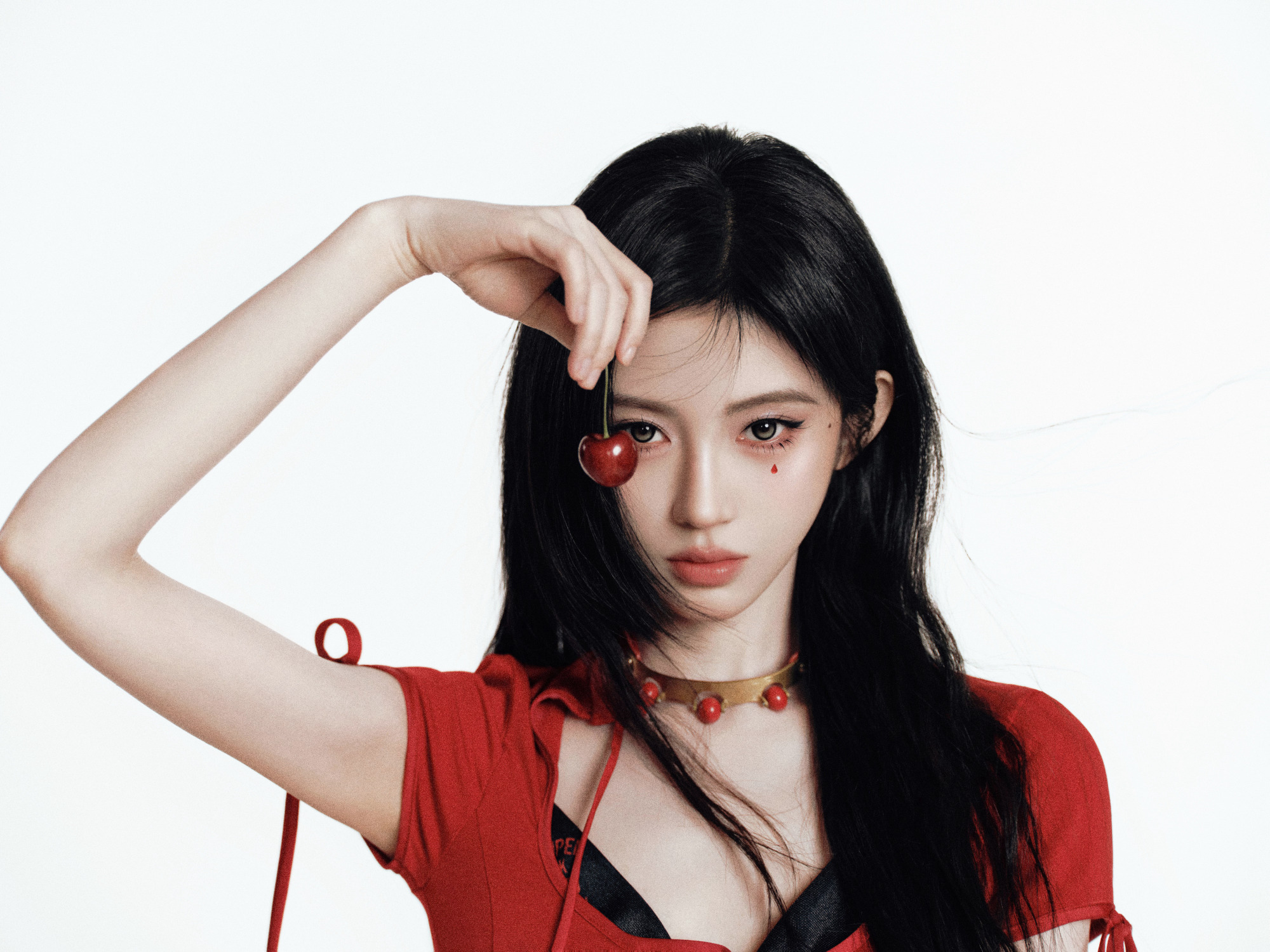 中國大陸女星鞠婧禕遭原經紀公司多次舉報逃漏稅，31日晚間獲上海稅務局證實逃漏稅「查無實據」，打臉前東家絲芭傳媒。（鞠婧禕工作室）