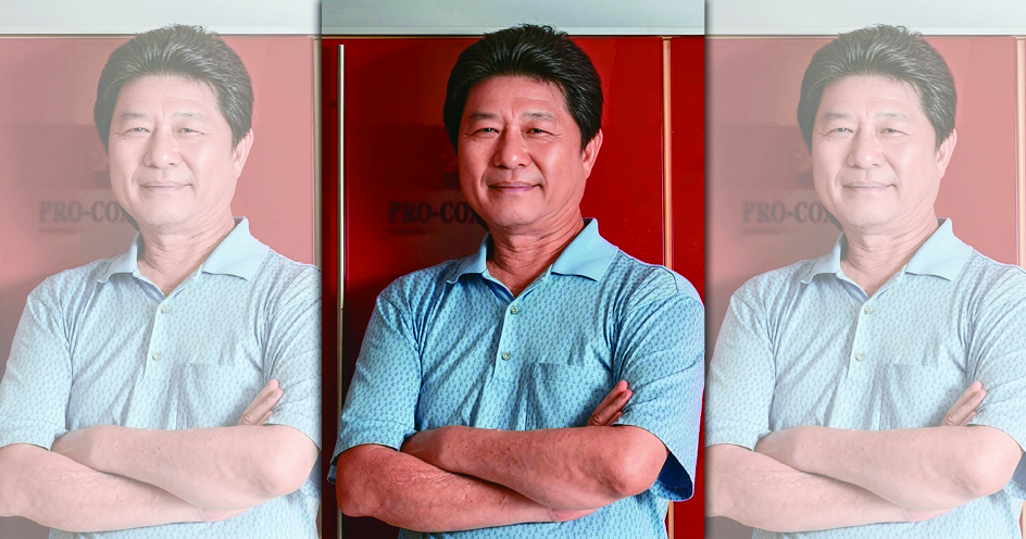 川湖創辦人林聰吉從家具學徒做起,現在已是富比士點名的台灣首富。(川湖提供)
