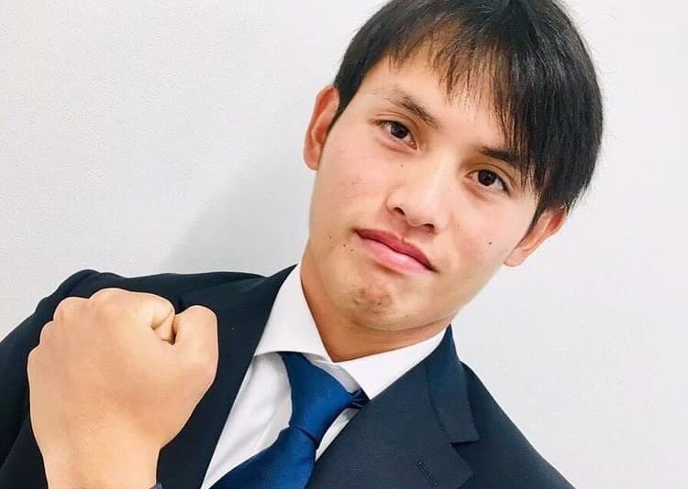 29歲的職棒球員張奕已決定離開日本,將投入明年的中職選秀。(翻攝自張奕臉書)