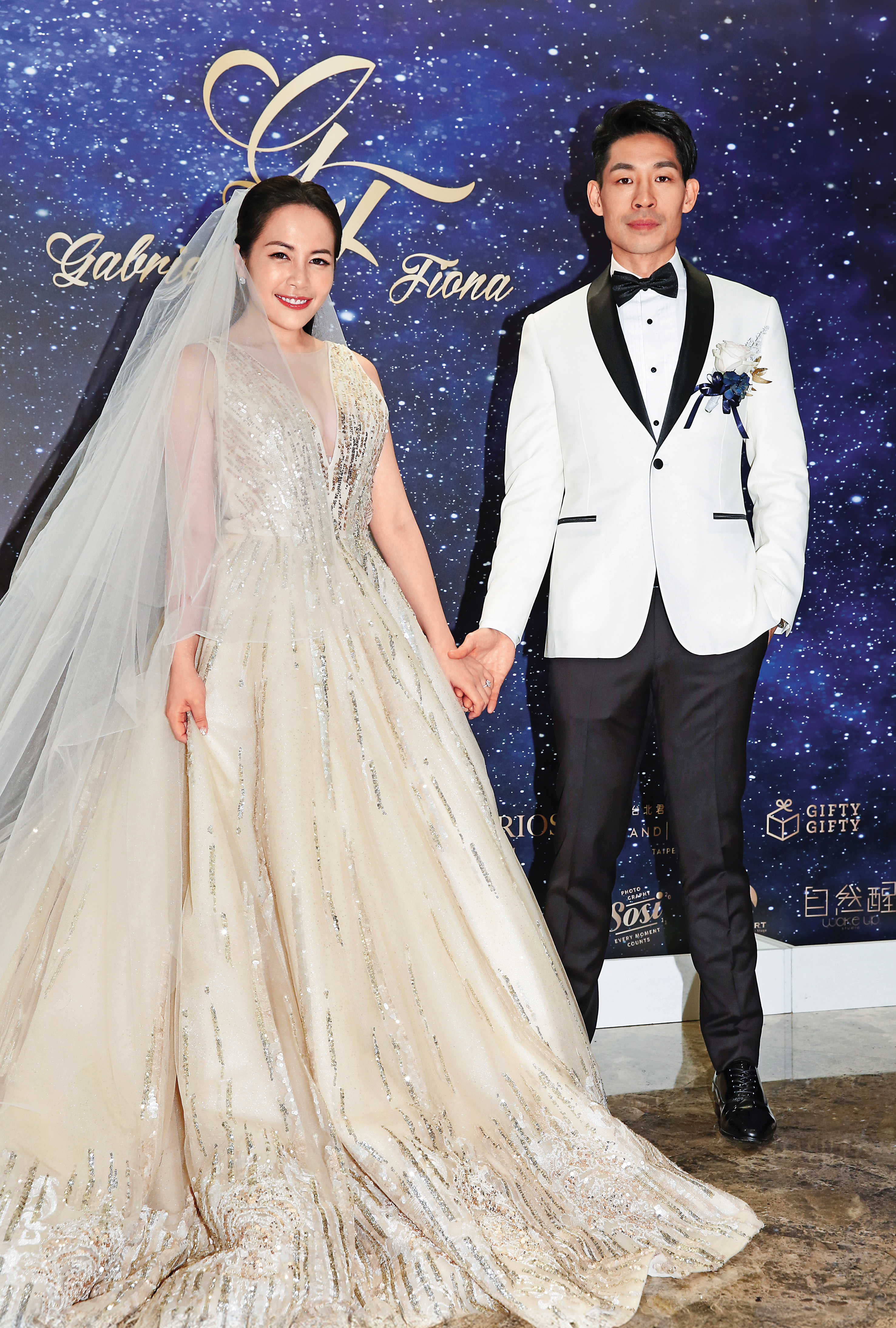 藍鈞天（右）與陳羽柔（左）交往5年、結婚9年，檯面上維持著要好夫妻的樣貌，外界也覺得兩人很匹配，如今被爆離婚進行式。