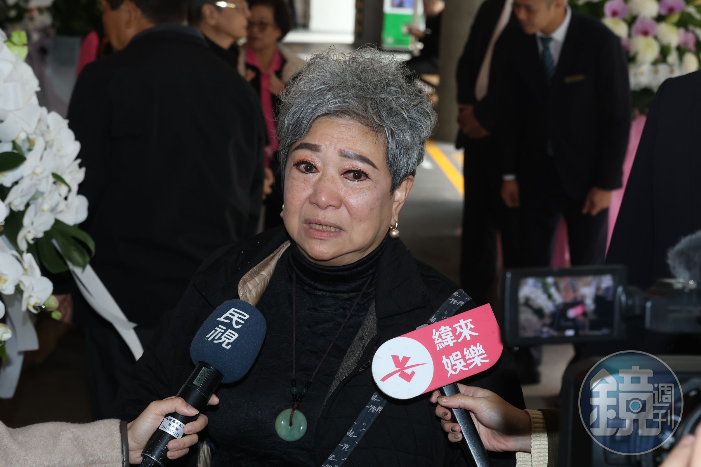鳥來嬤吳敏受訪時難過不捨掉淚。