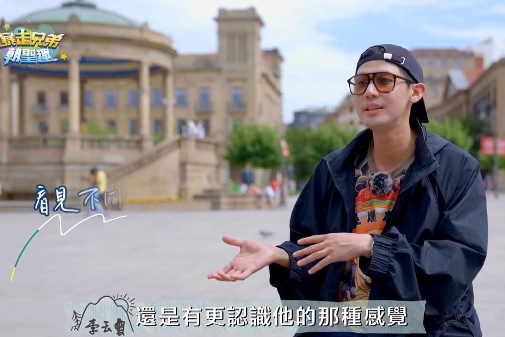 李亞明的兒子李玉璽在社群發文，意有所指。（攝自李玉璽臉書）