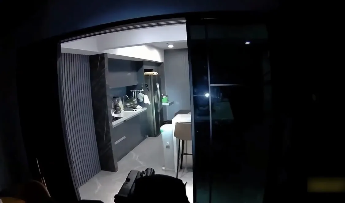 集團將茶行5、6樓裝潢成超豪華招待所，專門吸收未成年車手加入。（翻攝畫面）