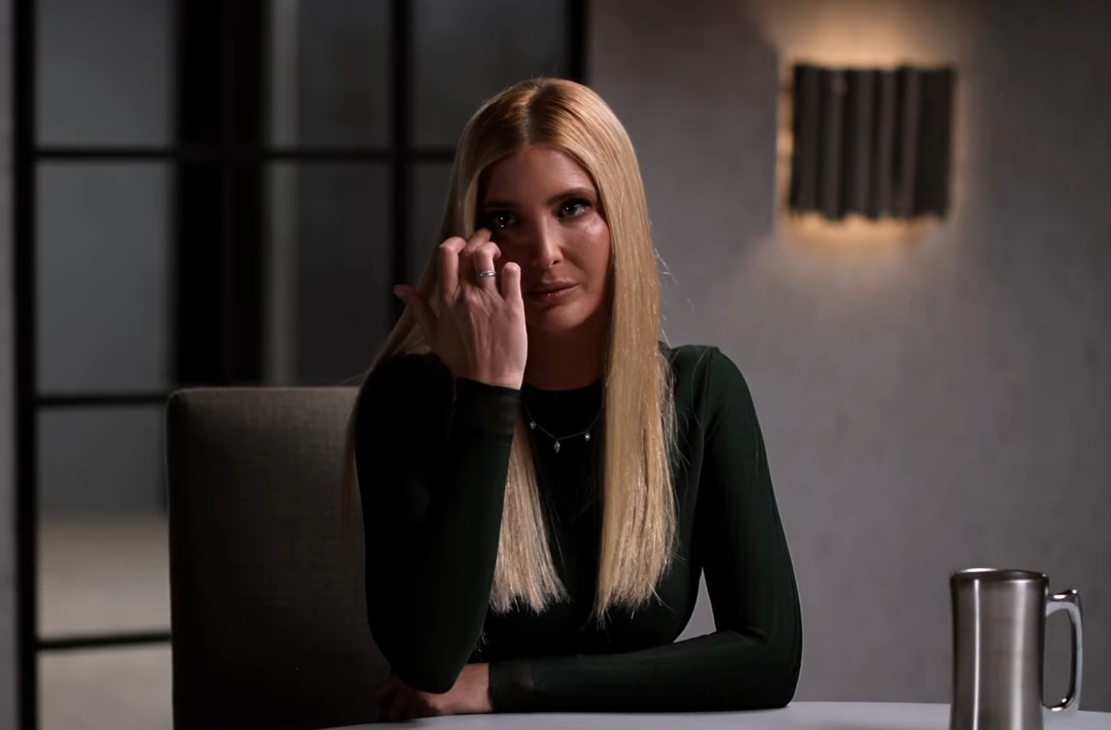 美「第一千金」伊凡卡憶亡母淚崩! 首曝丈夫二度罹癌:人生不能視為理所當然