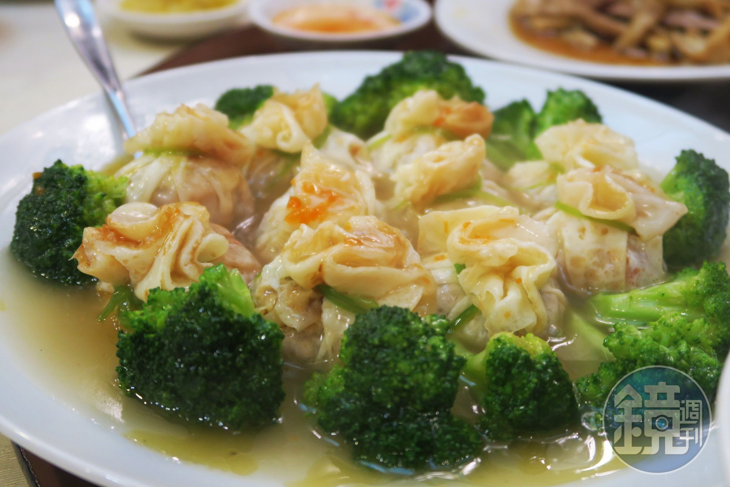 寓意吉祥的「石榴雞」是現在少見的功夫菜。
