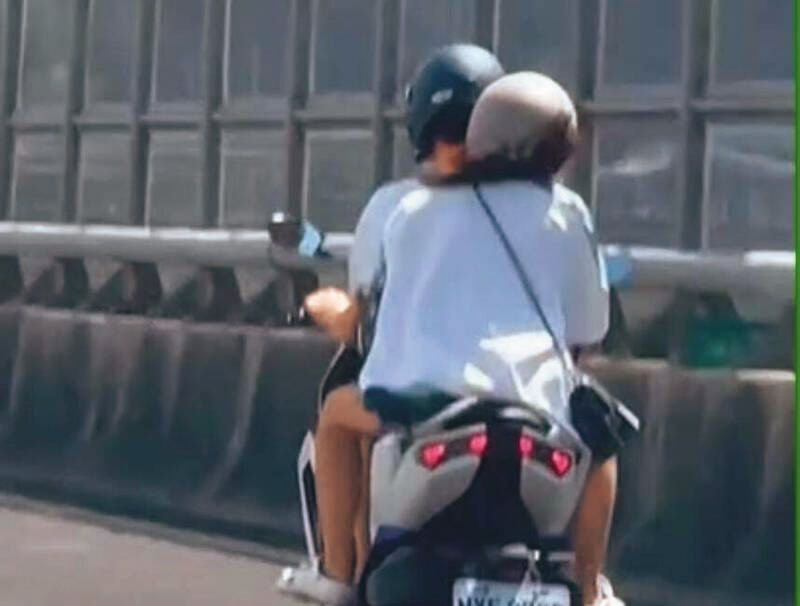 小情侶騎機車逃亡,機車卻拋錨,二人狼狽遭逮。(示意圖,圖非當事人,翻攝畫面)