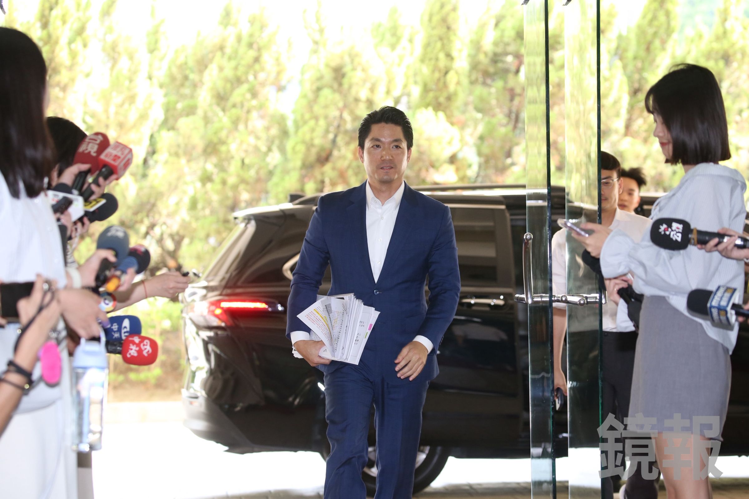 台北市長今日被問及新壽搶先動土一事，笑回只有他實際動土的金鏟子才是正港有效。（資料照，鏡報董孟航）