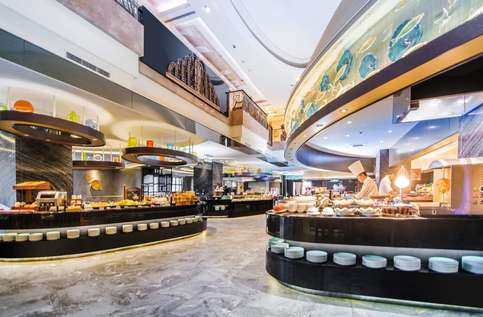 「吃到飽」要如何吃回本？實驗結果顯示，別空腹、氣泡水都是關鍵。該圖僅為示意圖。（翻攝自臉書@漢來海港）