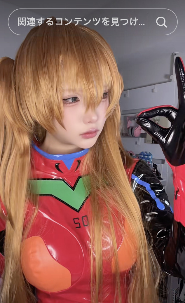 日本Coser yunocy扮成《新世紀福音戰士》明日香，緊身衣看得屏息。（翻攝yunocy IG）