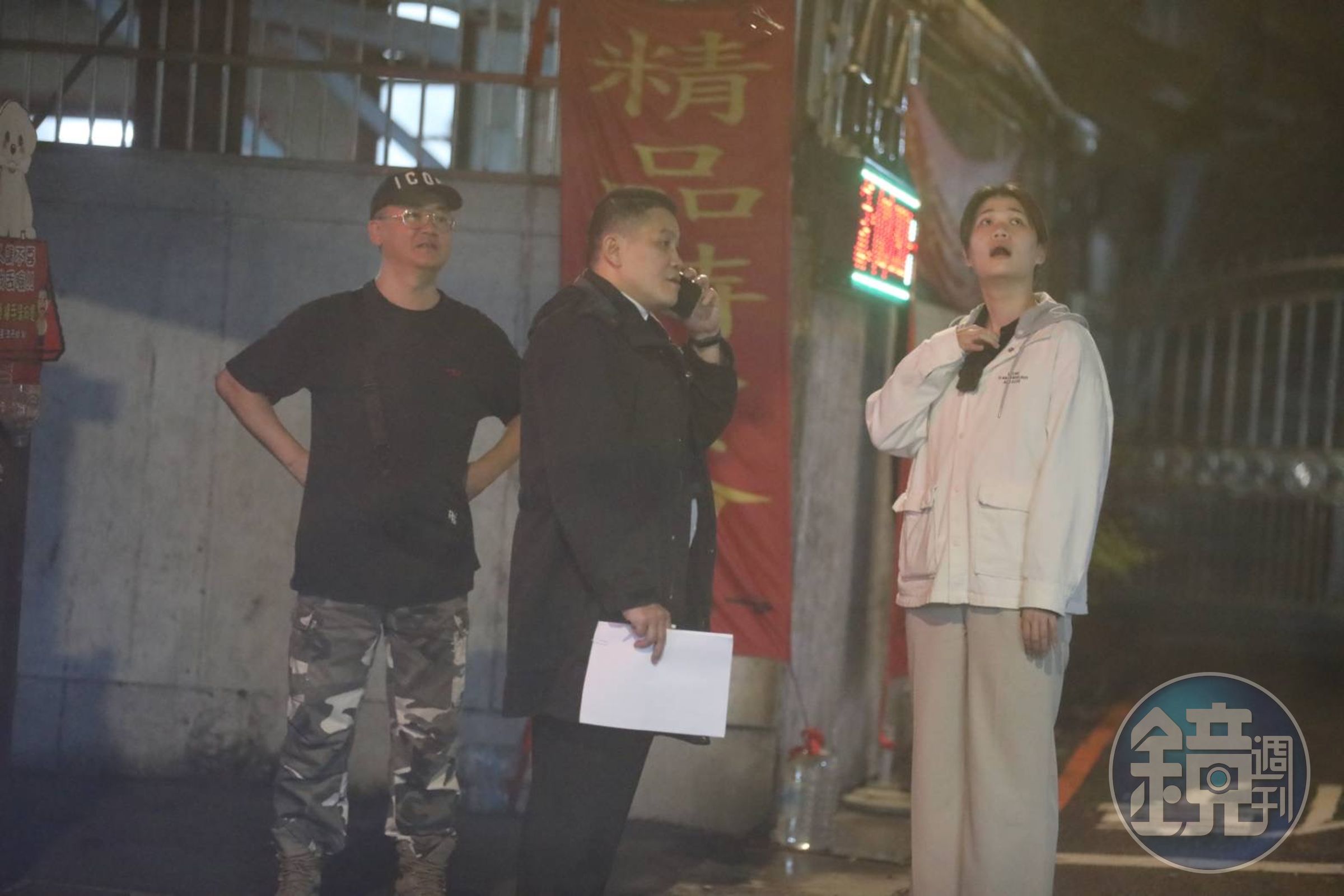 吳哲銘被撤銷假釋前1日即離家，但家中燈火通明，讓警方上門撲空。